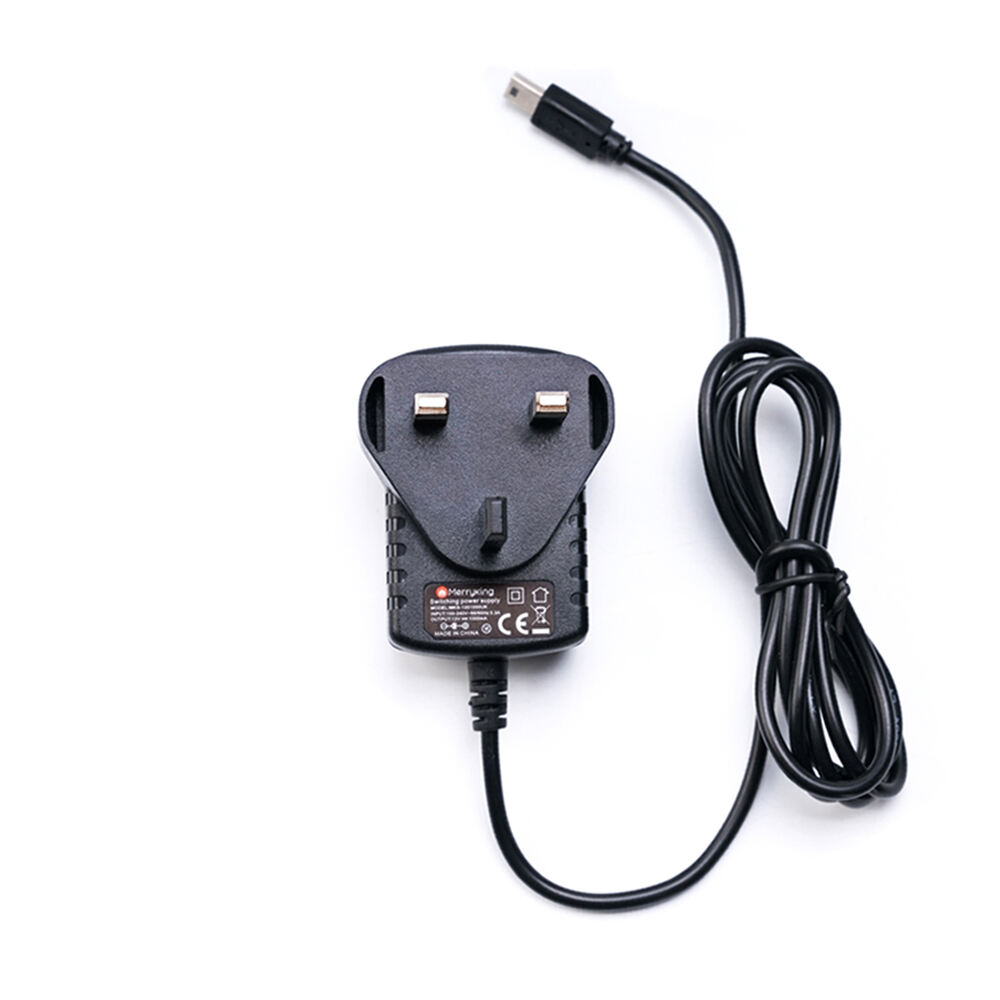 UK Plug 5V 2.4A Wall-mounted Power Adapter