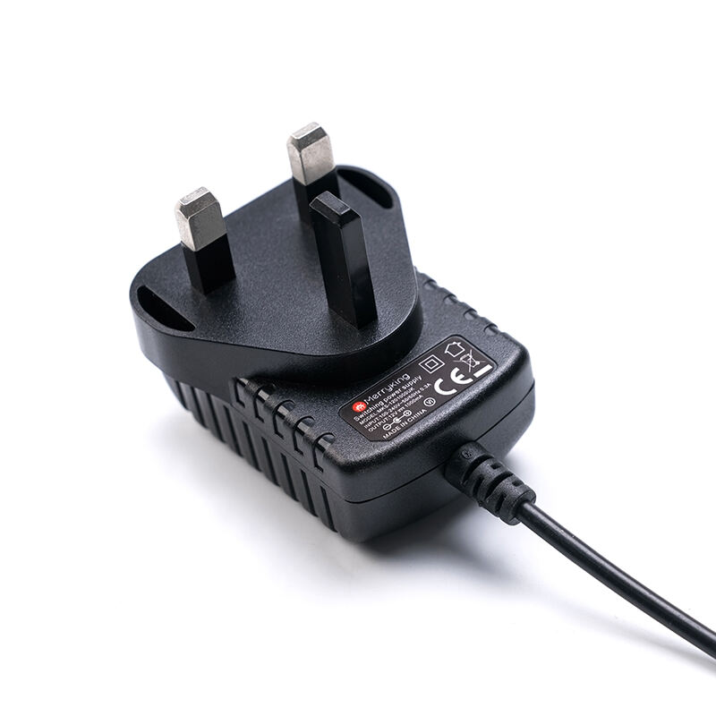 UK Plug 5V 2.4A Wall-mounted Power Adapter