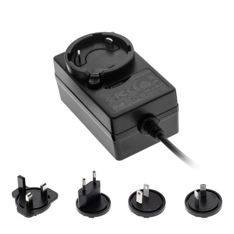 12 Vdc 3 Amp Interchangeable Switching Power Adapter