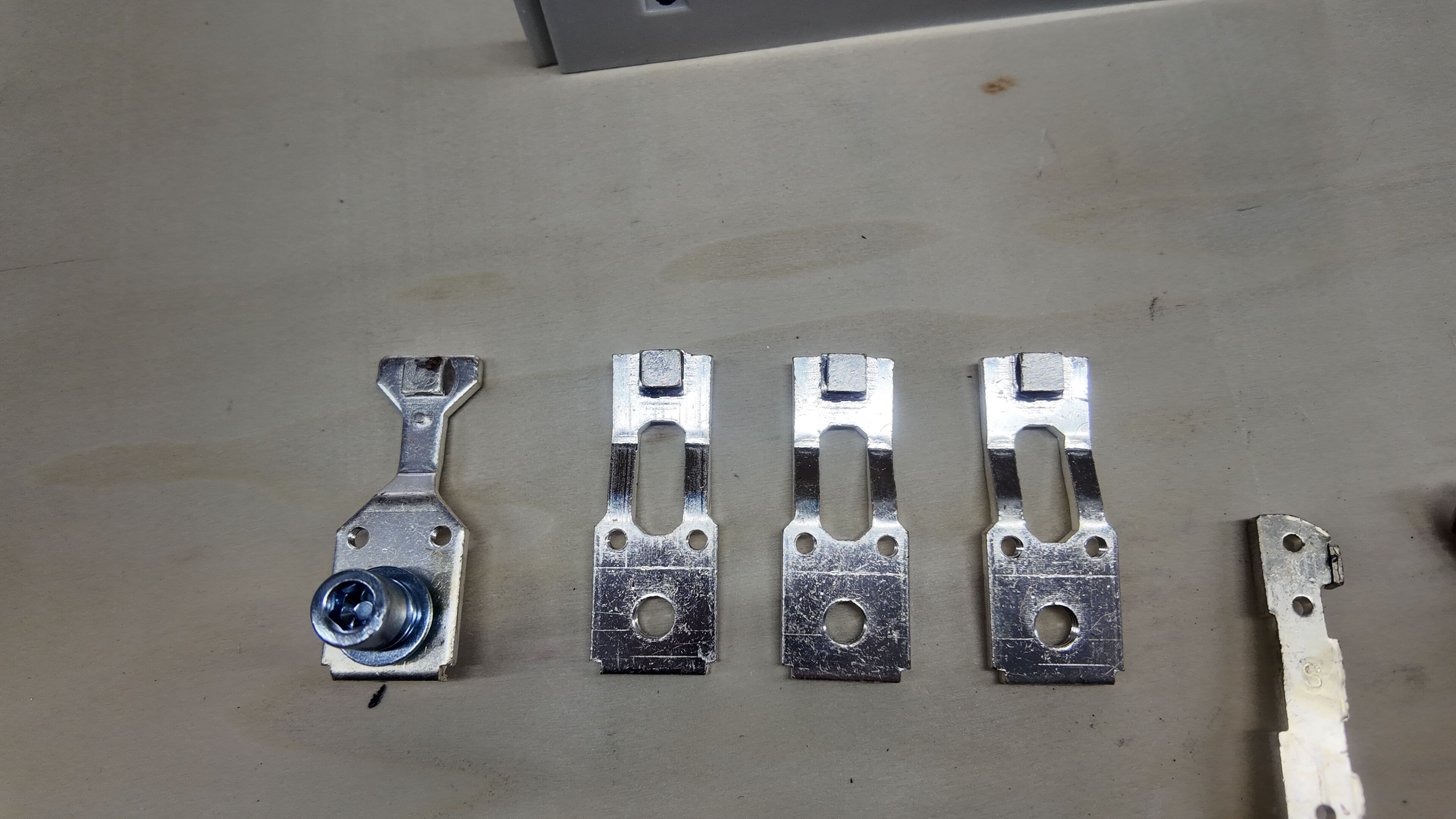 MTM1  3P/4P 63A-1600A  Molded case circuit breakers  AC MCCB factory