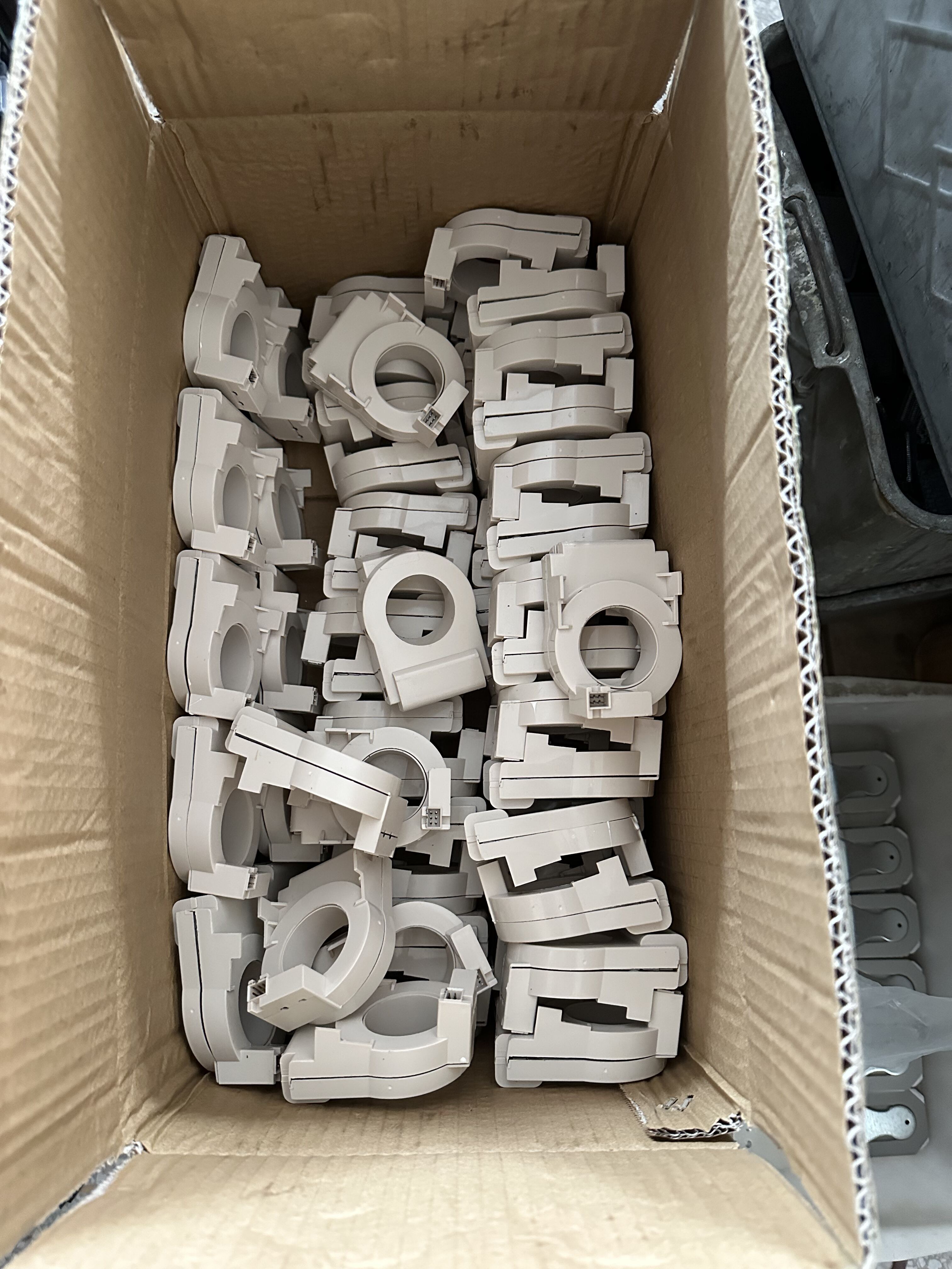 MTNSX1600A MCCB 1600A 3P Molded Case Circuit Breaker for Power Distribution supplier