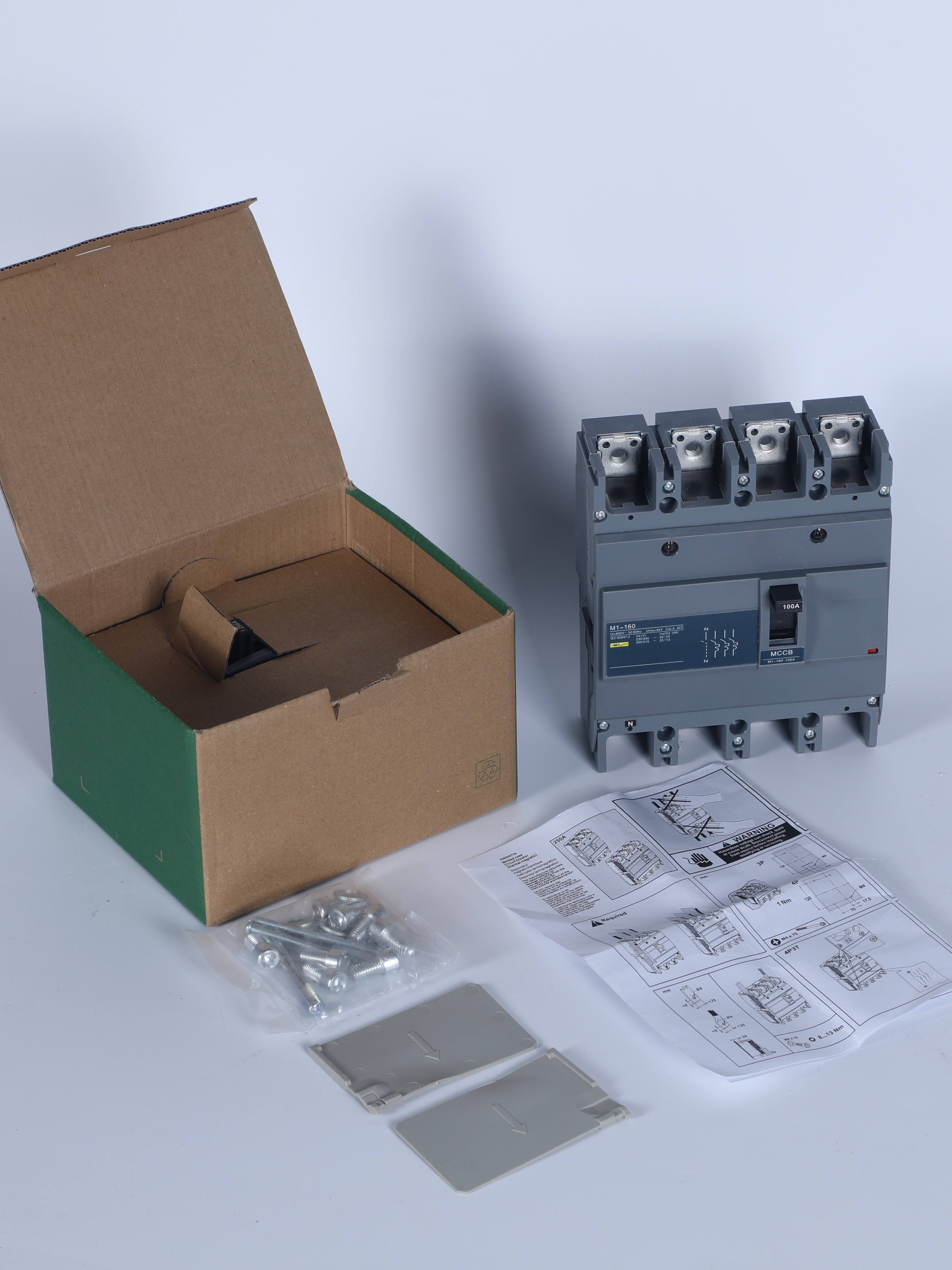 4 pole molded case circuit breaker -8