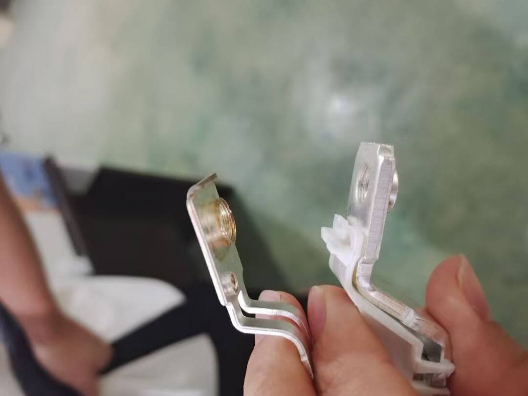 MTM1  3P/4P 63A-1600A  Molded case circuit breakers  AC MCCB details