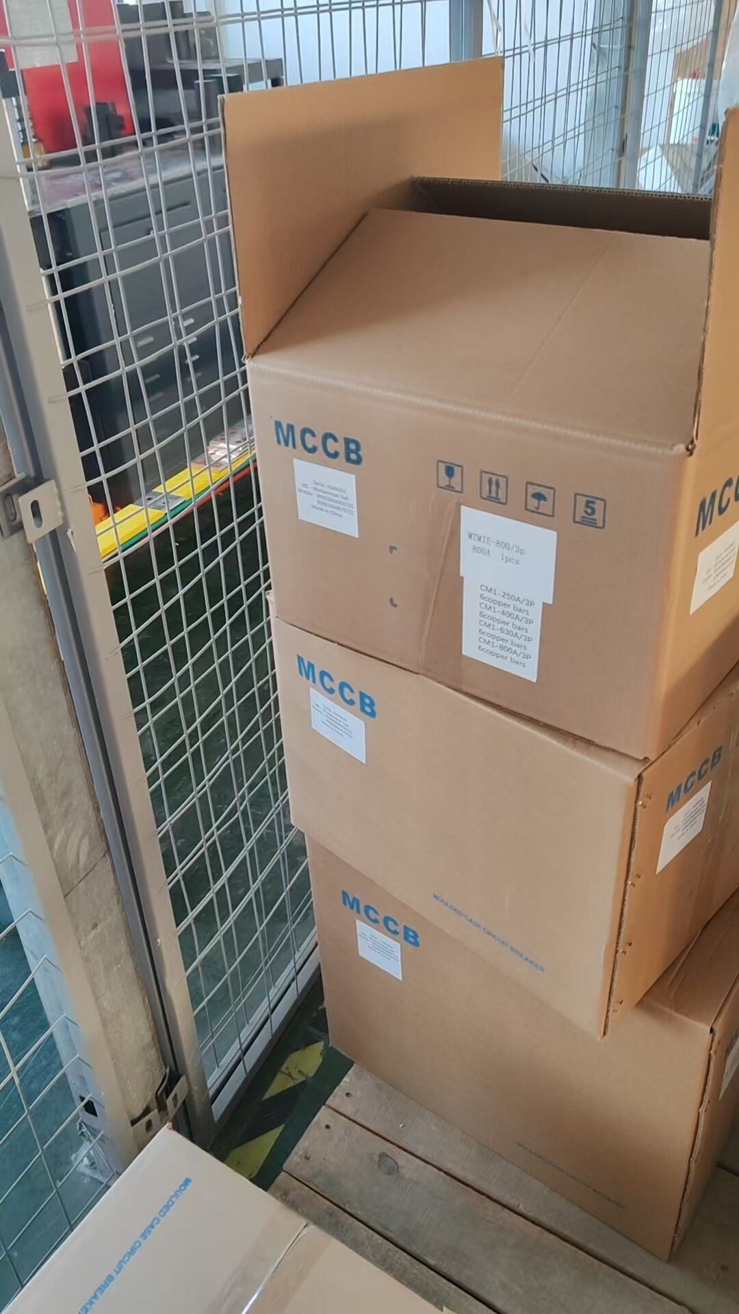 electronic mccb 630a digital molded case circuit breaker 50ka-5