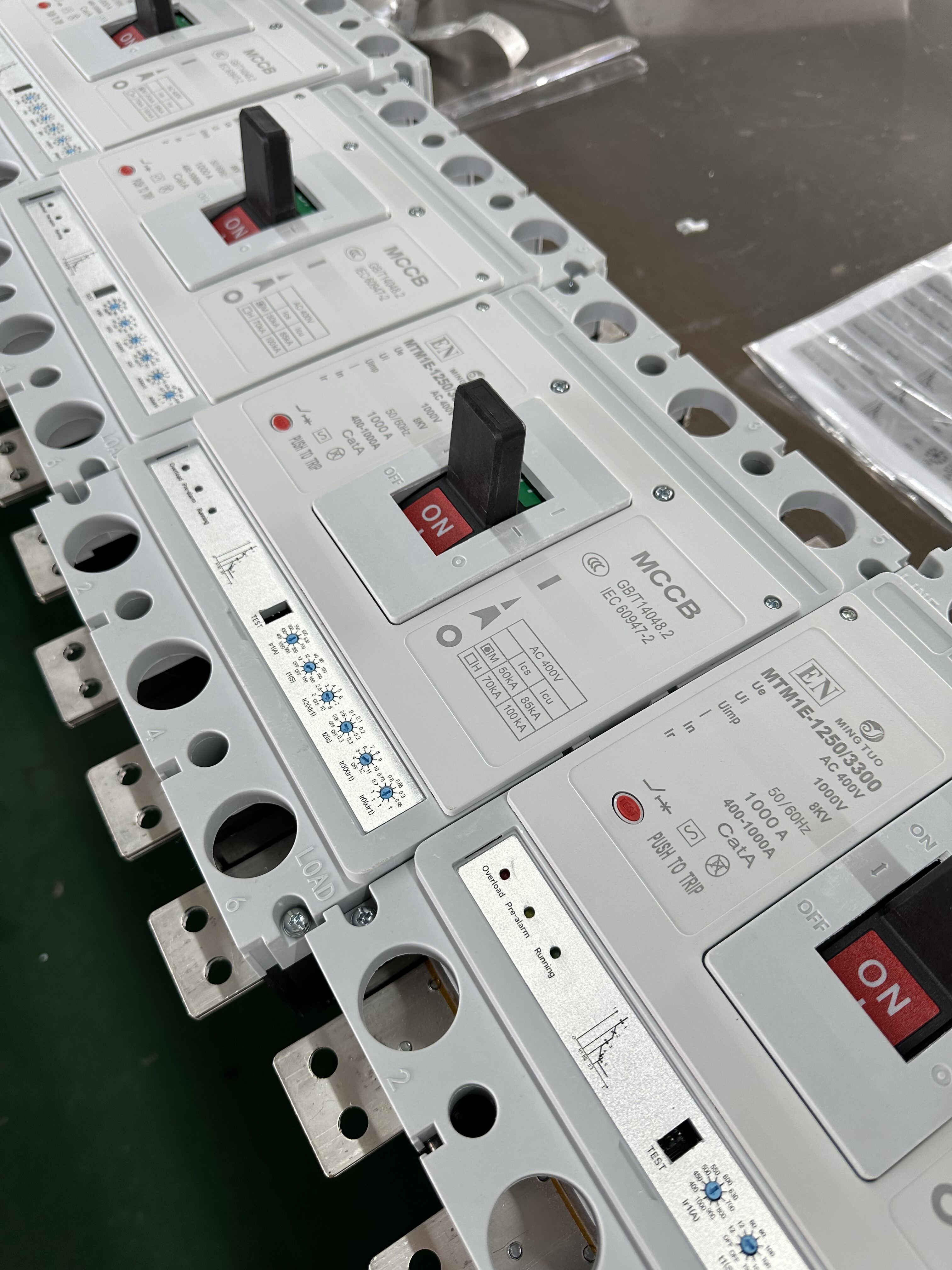 electronic mccb 630a digital molded case circuit breaker 50ka-7