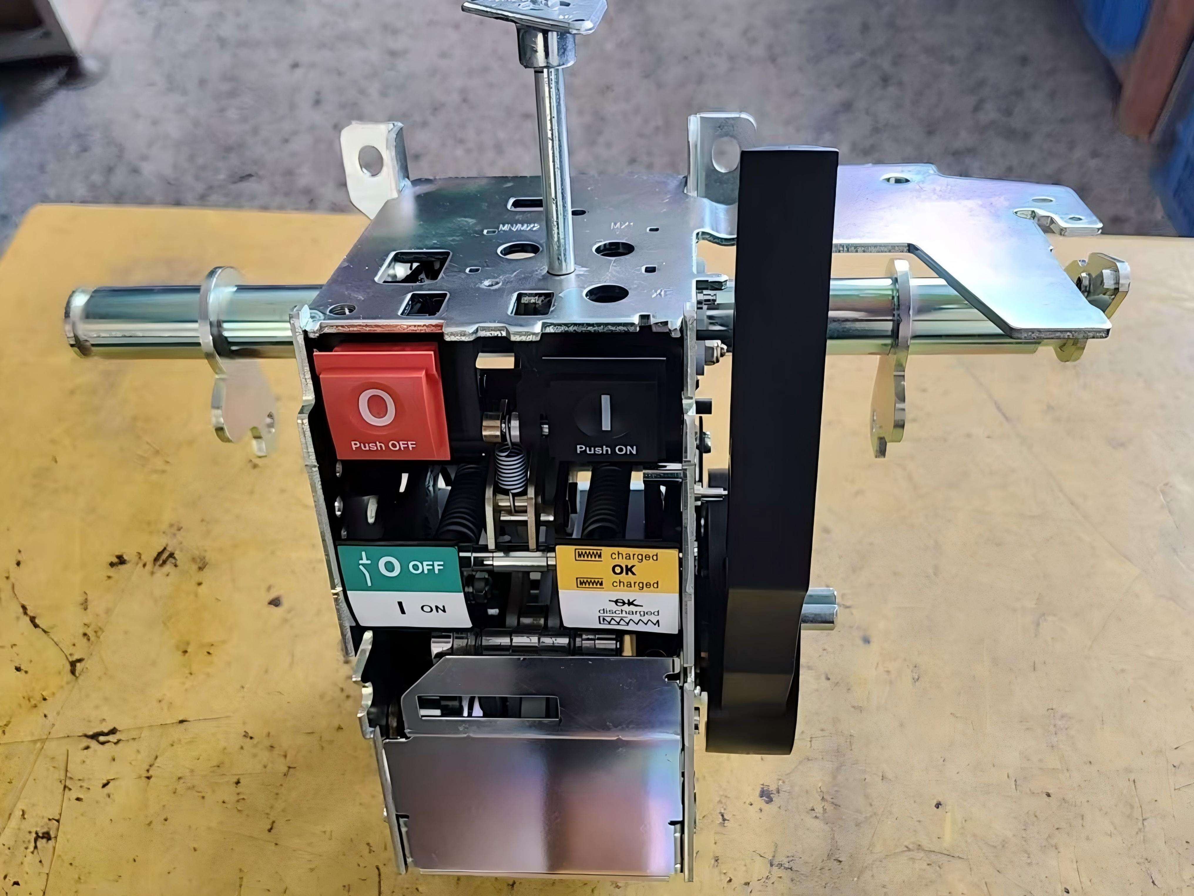 Air Circuit Breaker (ACB) MTNT-630A-6300A Fixed & Drawout Type supplier