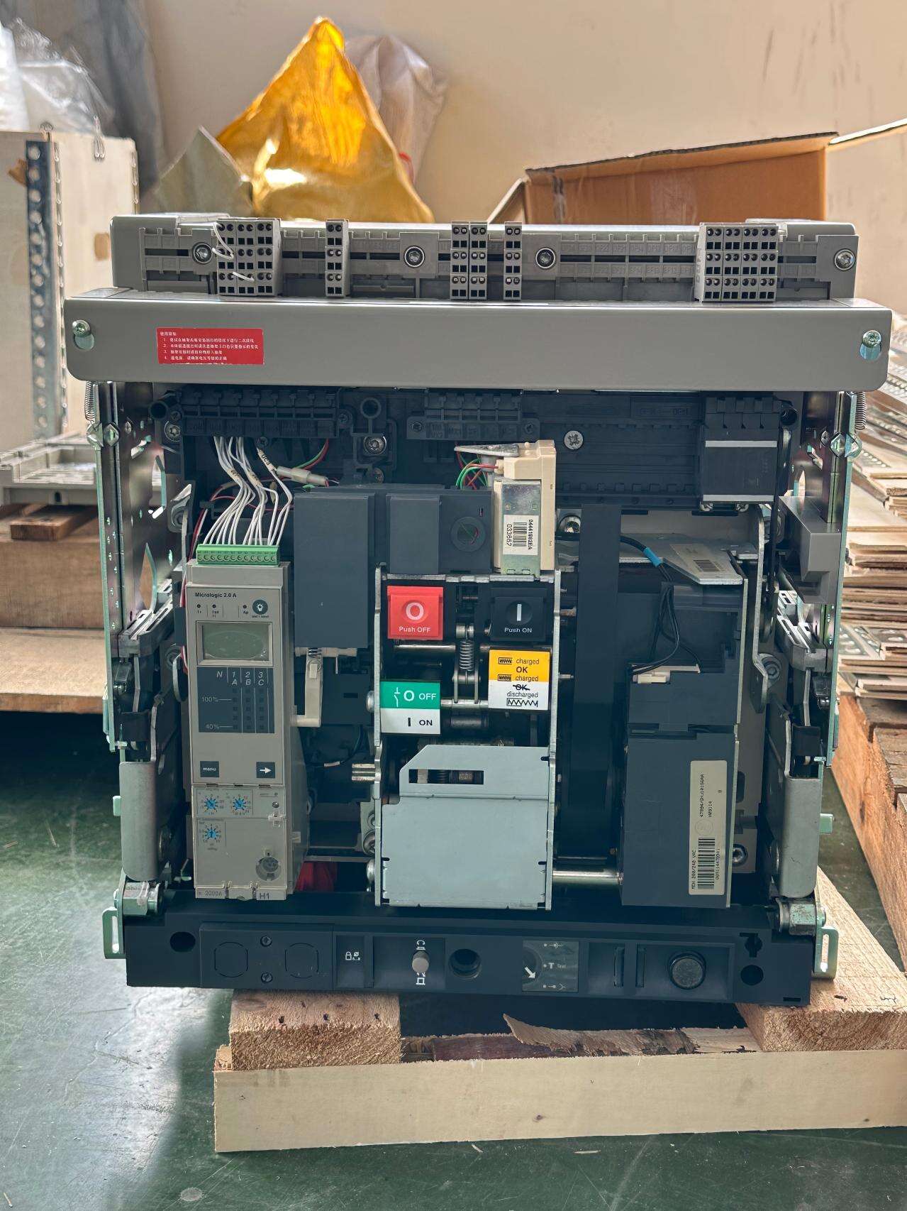 Air Circuit Breaker (ACB) MTNT-630A-6300A Fixed & Drawout Type factory