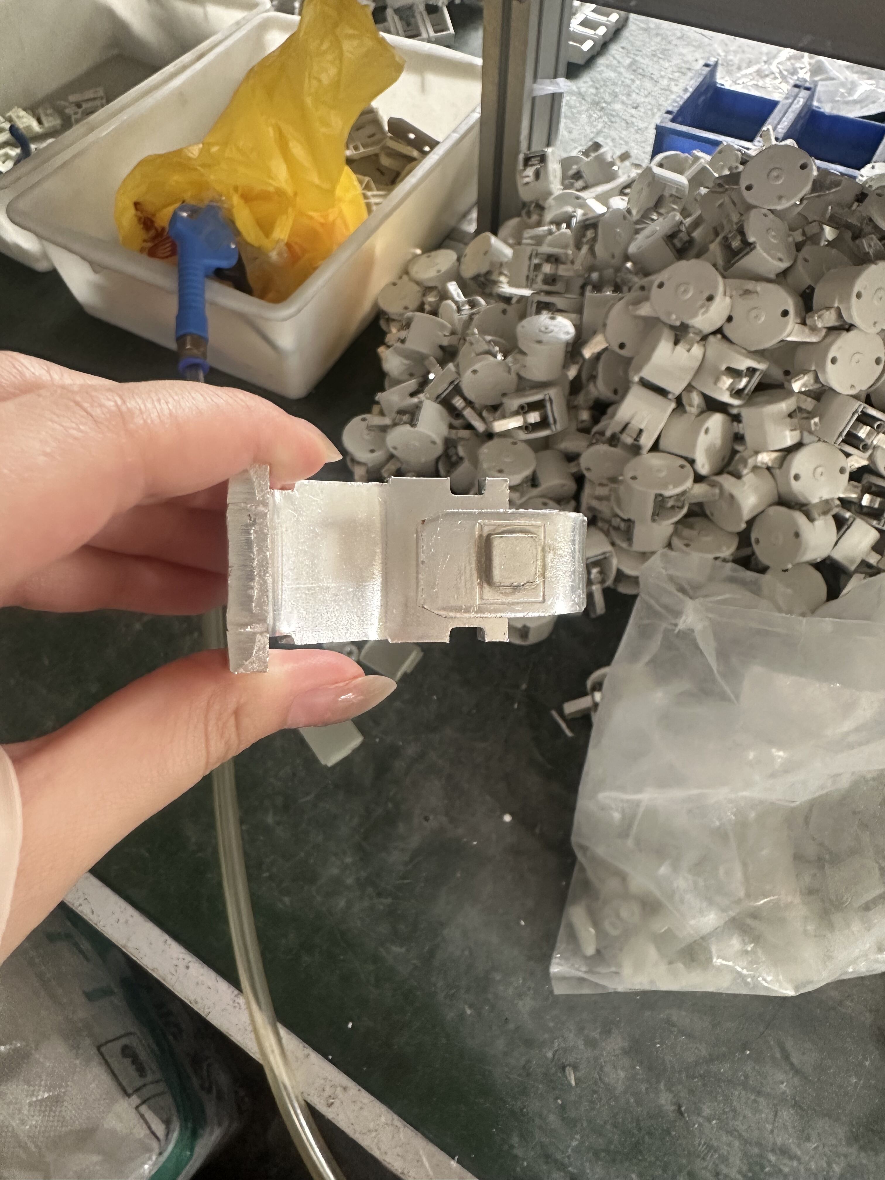 MTNSX1600A MCCB 1600A 3P Molded Case Circuit Breaker for Power Distribution manufacture