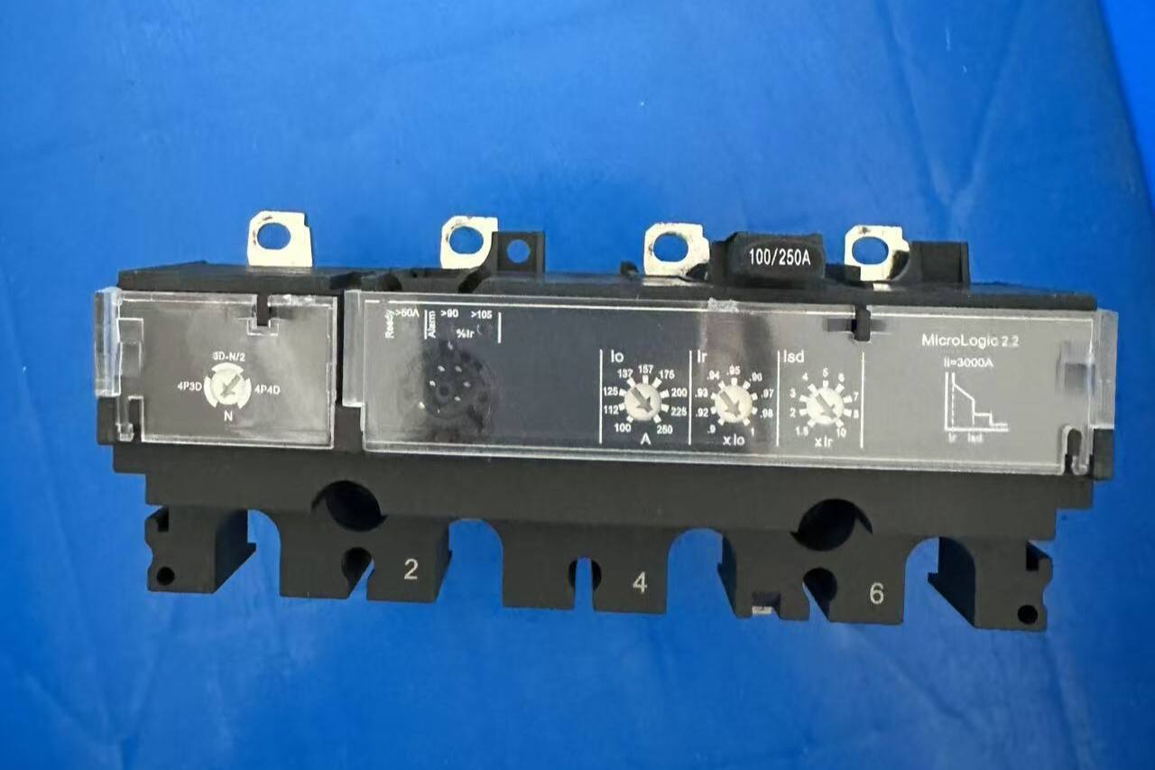 MT-NSX  3/4P 100A-1600A  Molded case circuit breakers  AC MCCB factory