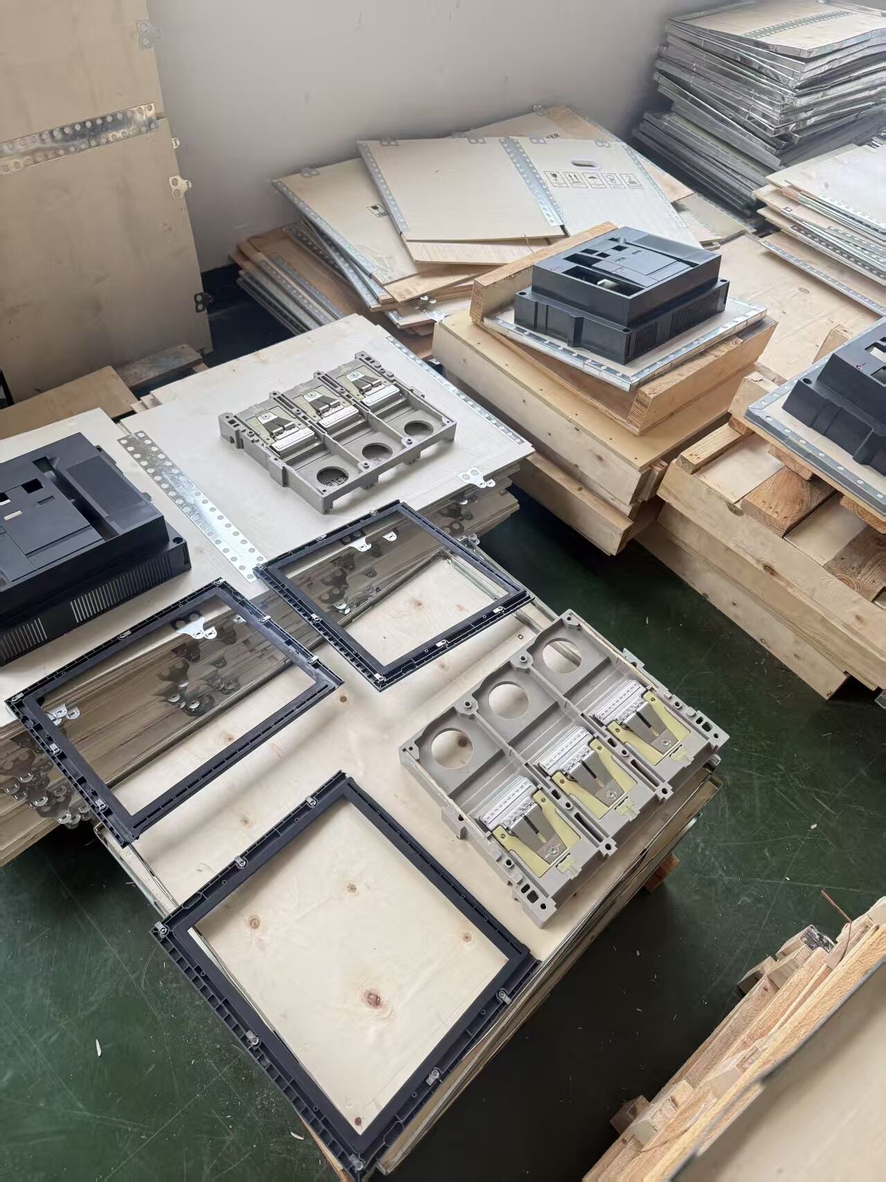 Air Circuit Breaker (ACB) MTNT-630A-6300A Fixed & Drawout Type supplier