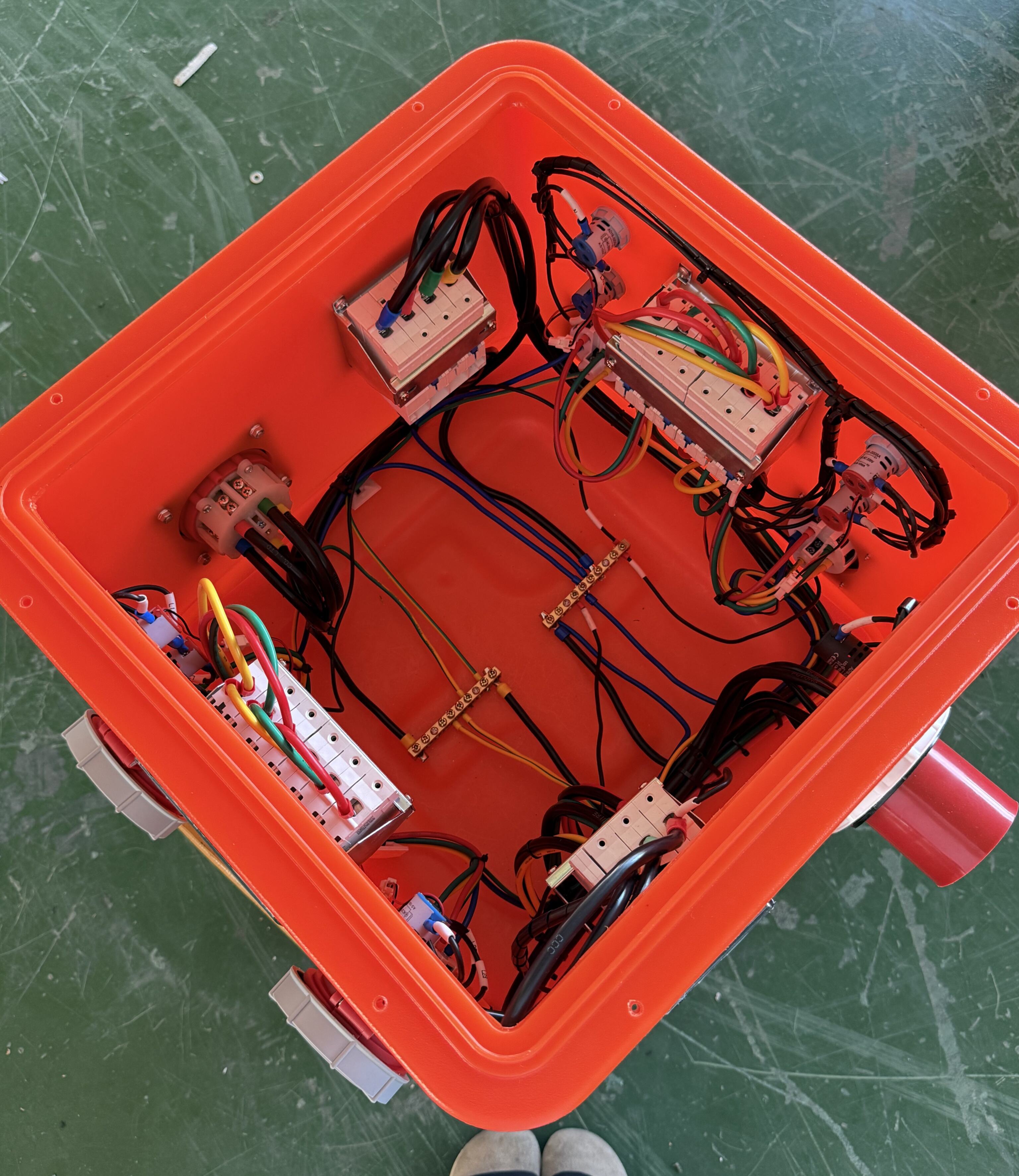 industrial waterproof plug box ip66 16a 220v junction box942-0