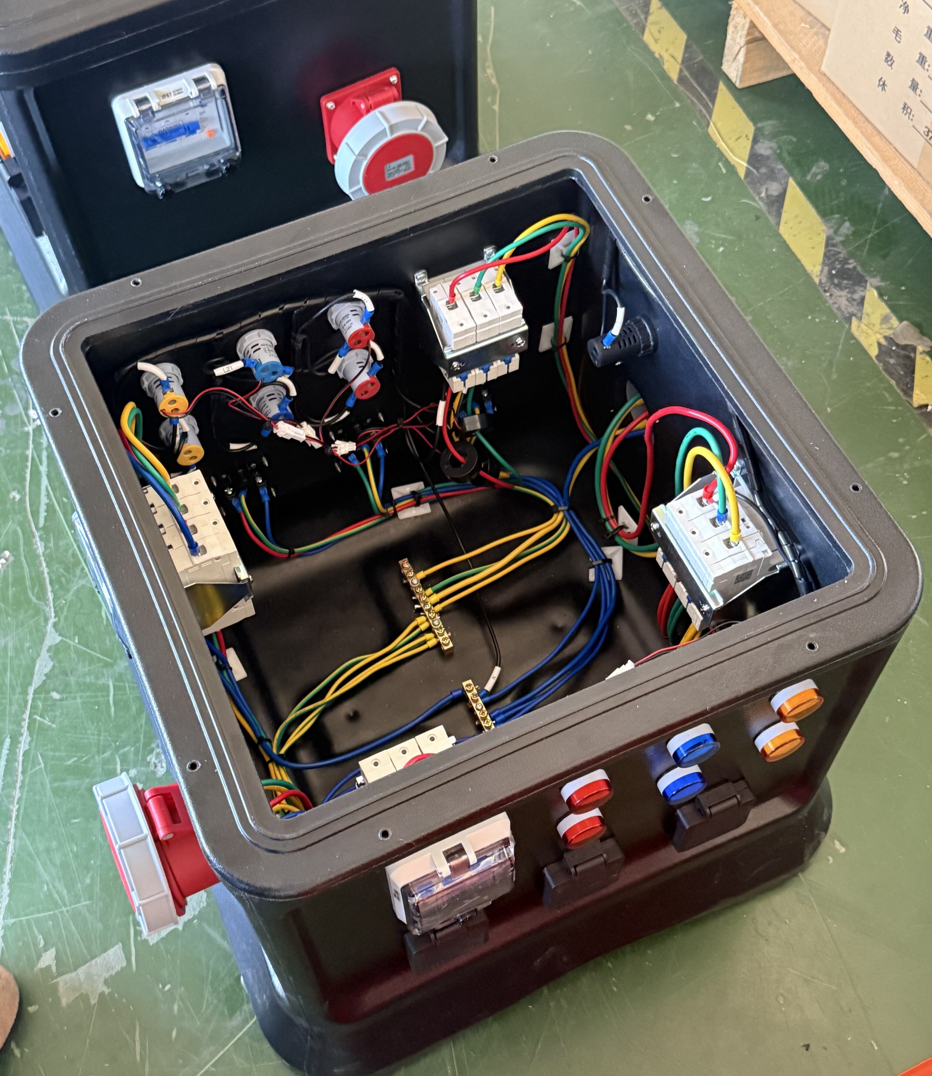 industrial waterproof plug box ip66 16a 220v junction box942-1