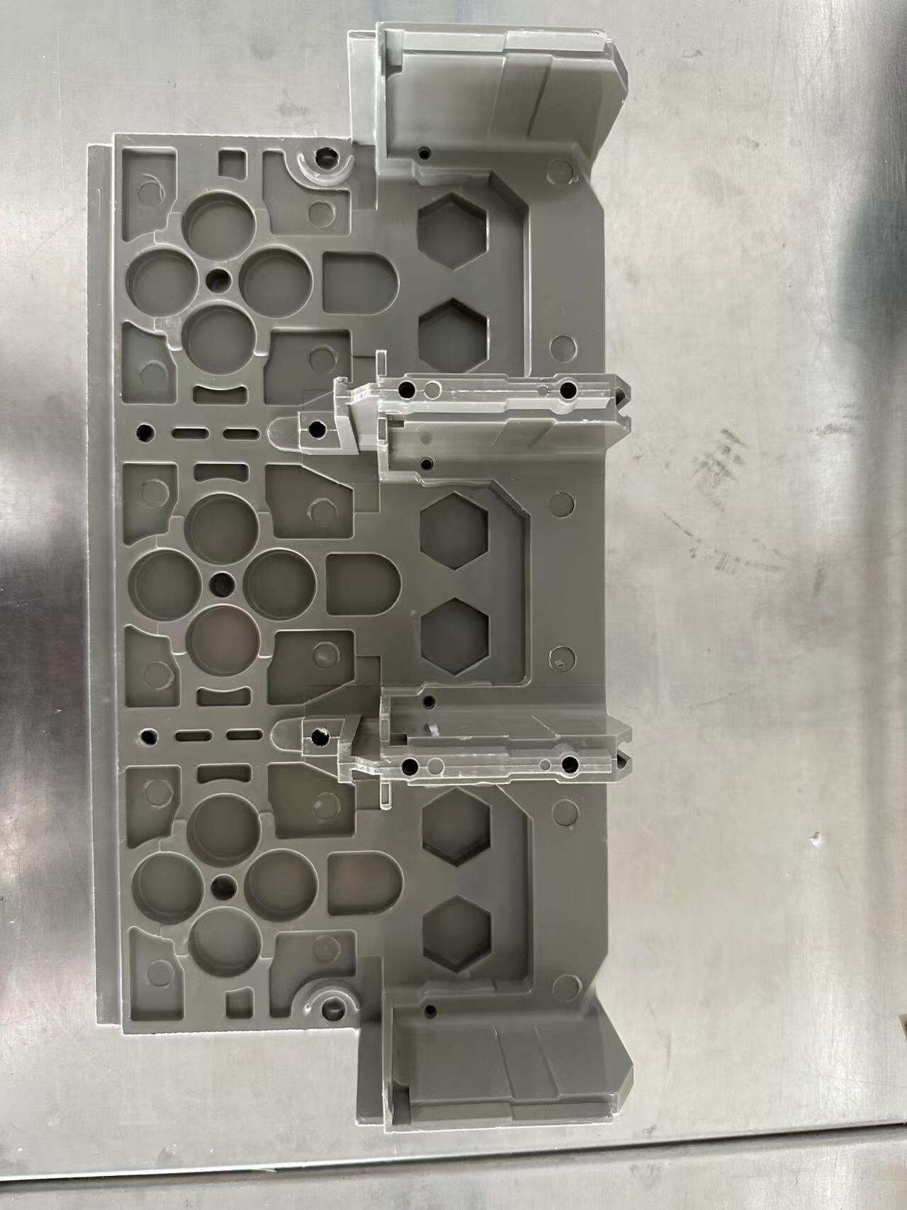 MTNSX1600A MCCB 1600A 3P Molded Case Circuit Breaker for Power Distribution details