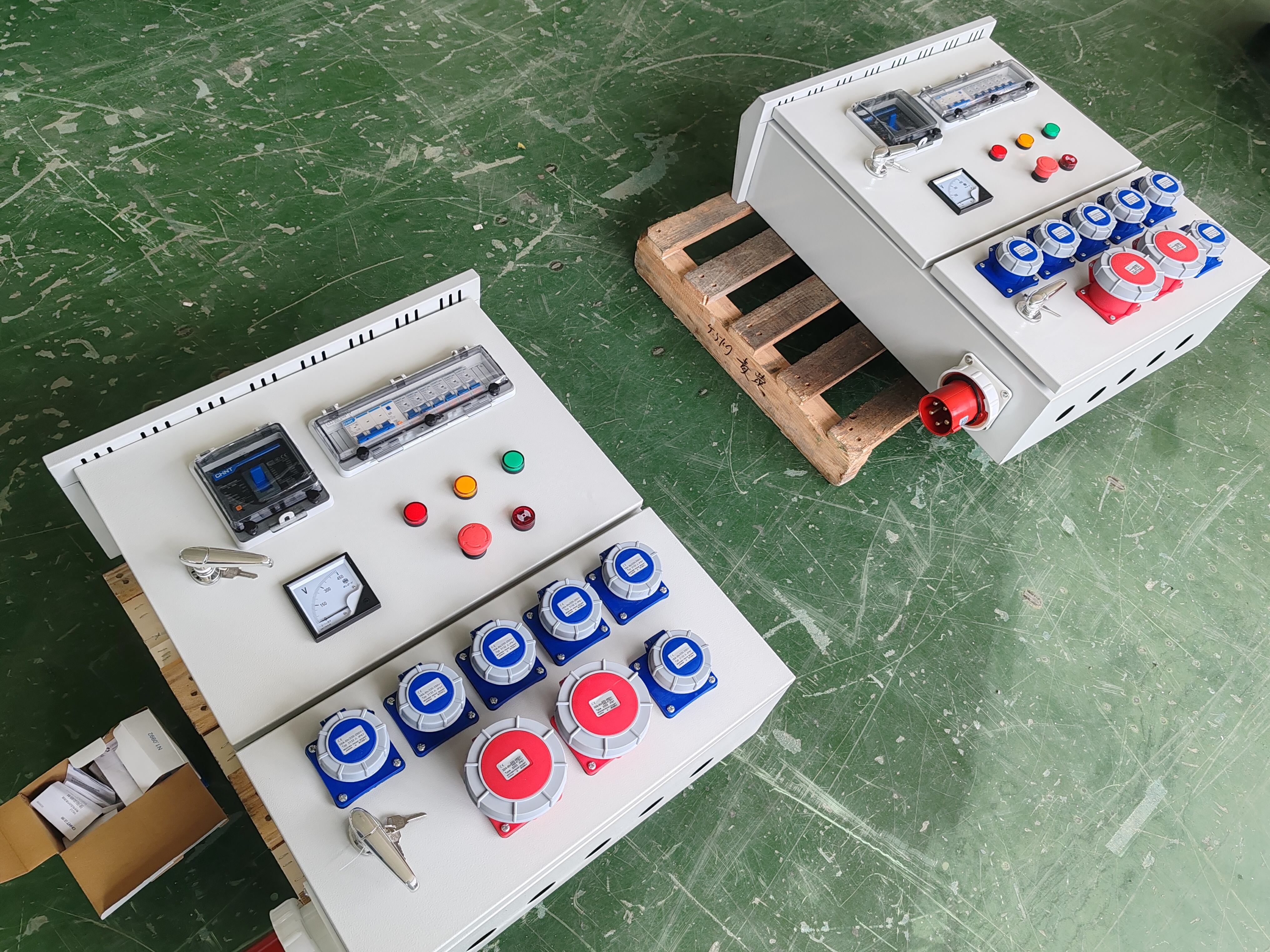 exterior weatherproof outlet cover