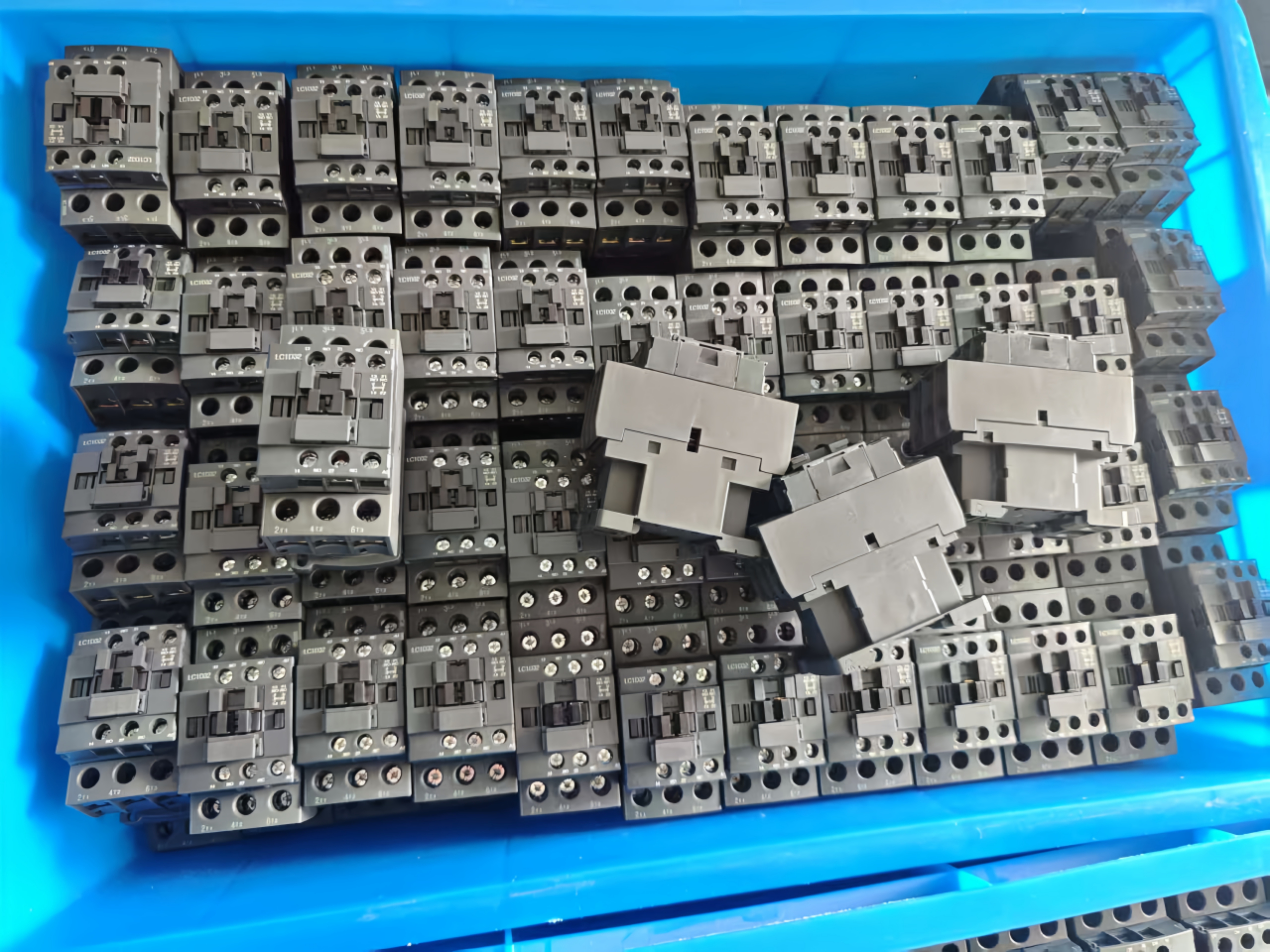 iec ac contactor 09a 95a 110v 3 pole electrical power relay magnetic ac contactors for power control-20