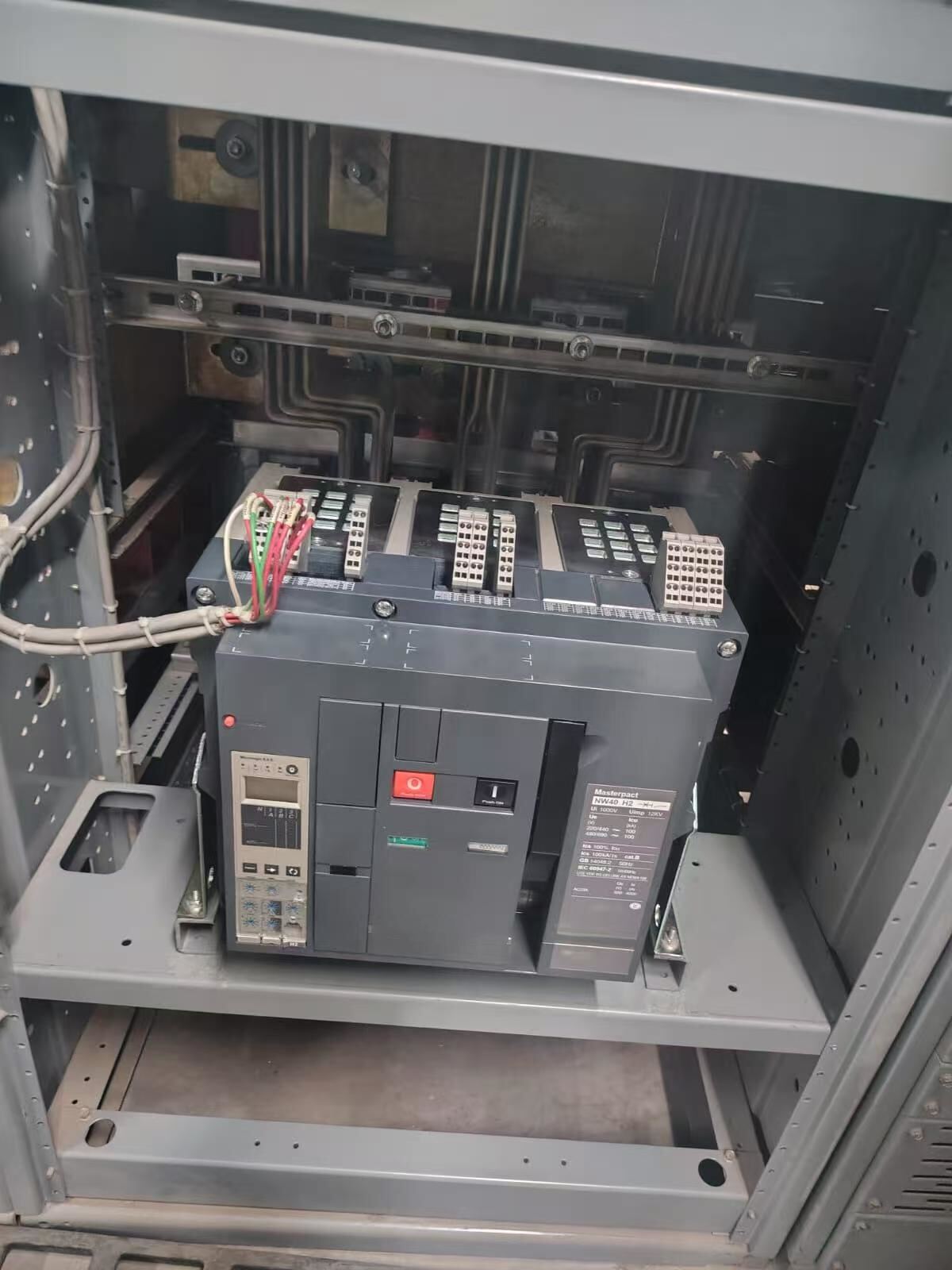air circuit breaker acb 1600a 6300a fixed  drawout type-26