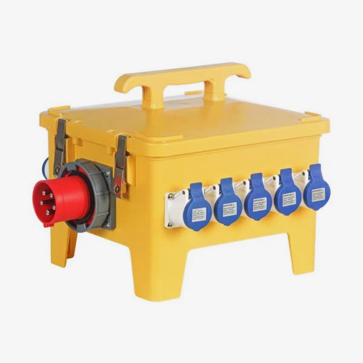 Industrial Waterproof Plug Box IP66, 16A 220V Junction Box factory