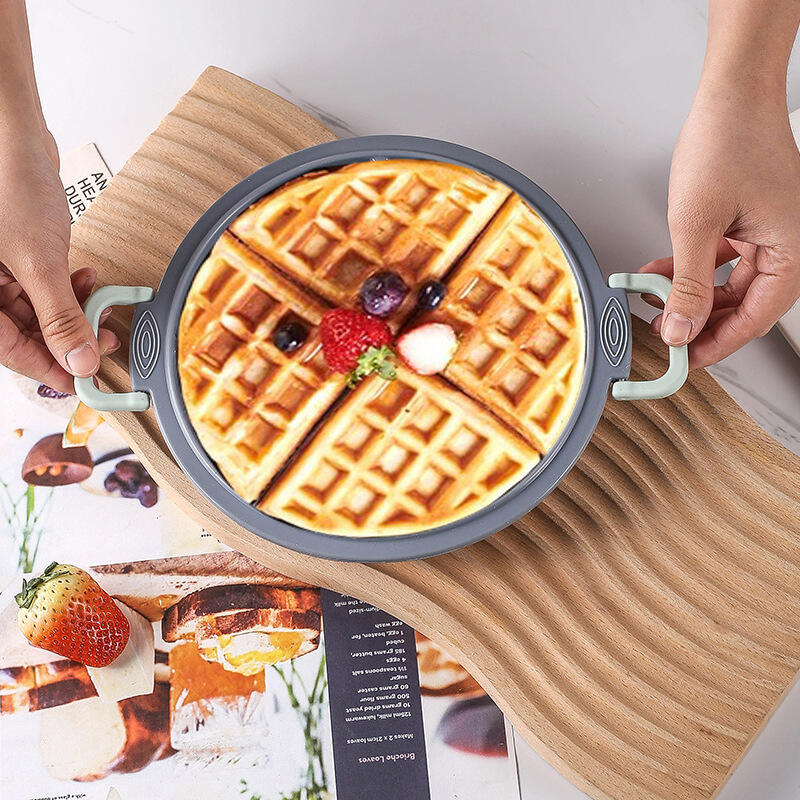 Food Grade Non Stick And High-temperature Resistant Silicone Waffle Baking Pastry Moulds For Baking supplier