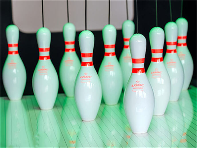 New High Quality China Manufacture String Bowling Entertainment Center Standard String Pins Bowling Lanes