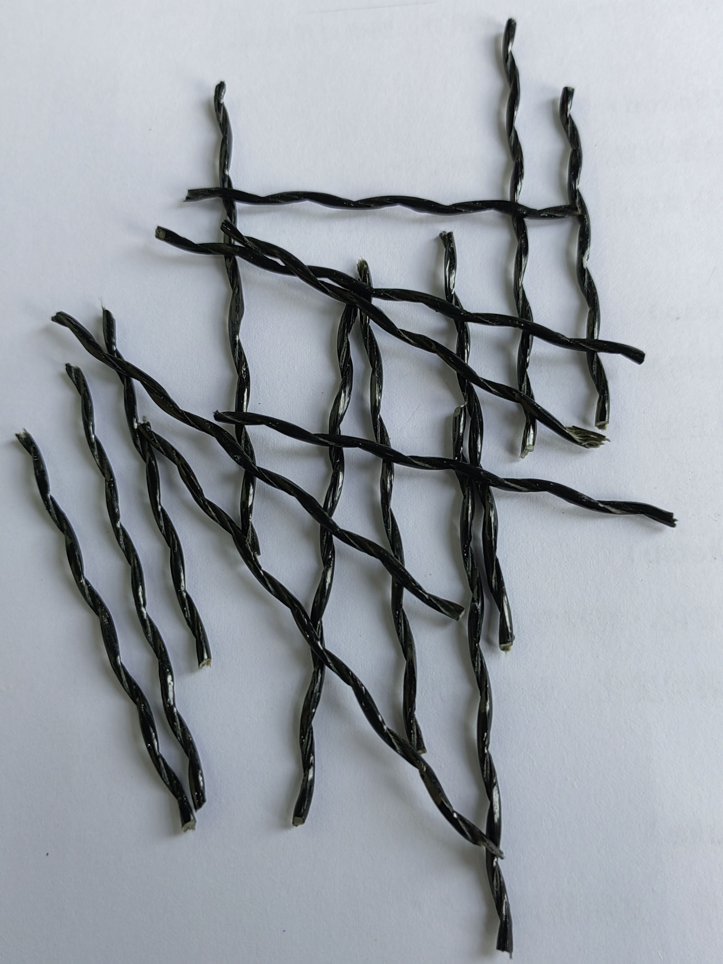 How Basalt fiber mini rebar helps strengthen concrete or pre-cast concrete blocks, slabs in construction?