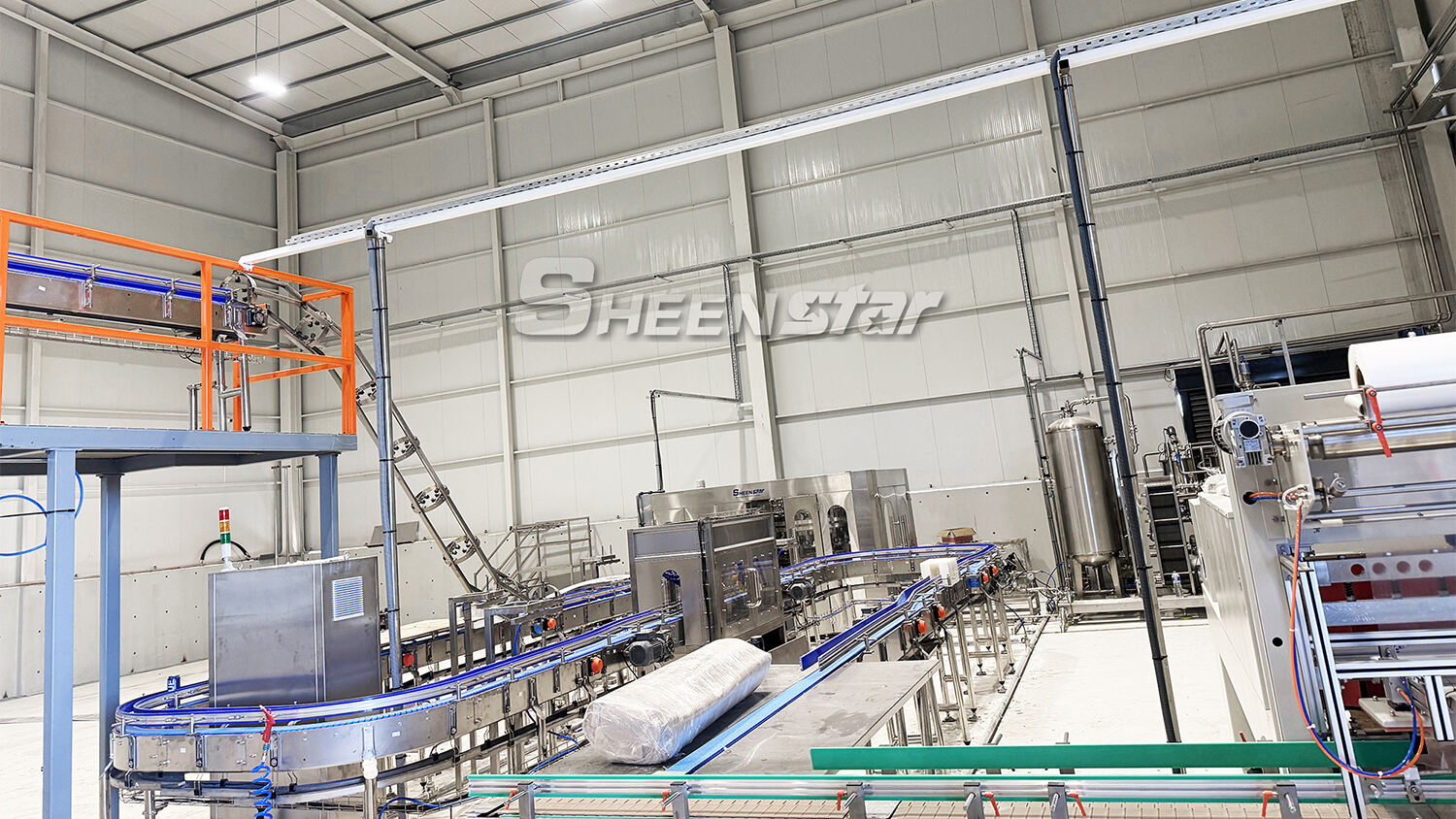 탄산음료용 완전한 캔 충진 및 포장 라인