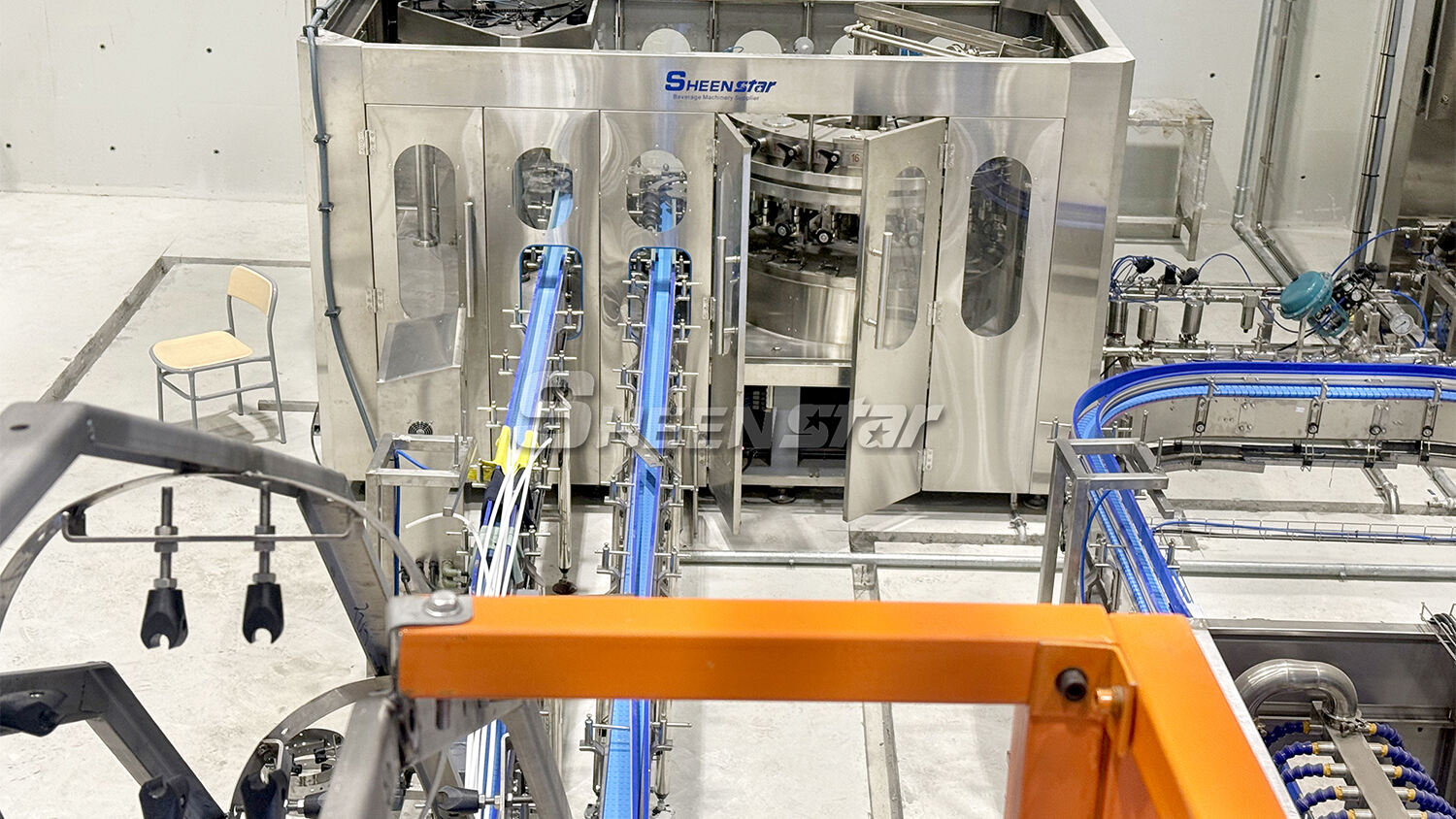 탄산음료용 완전한 캔 충진 및 포장 라인
