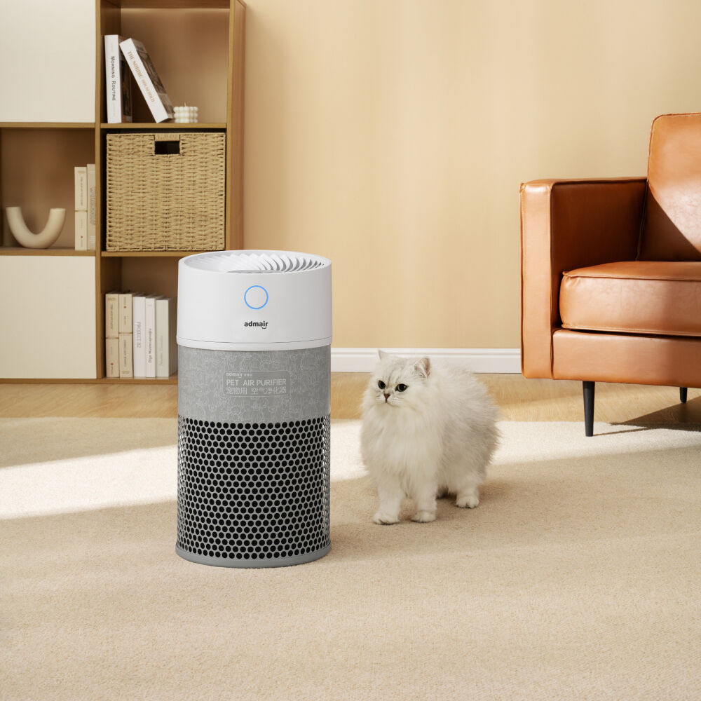 How does a pet air purifier remove pet hair and indoor odors?