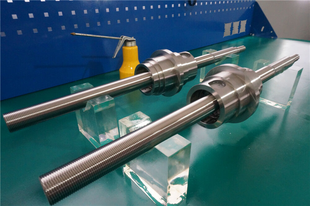 پیچ‌های سیاره‌ای: کاربردهای کلیدی در صنایع با دقت بالا