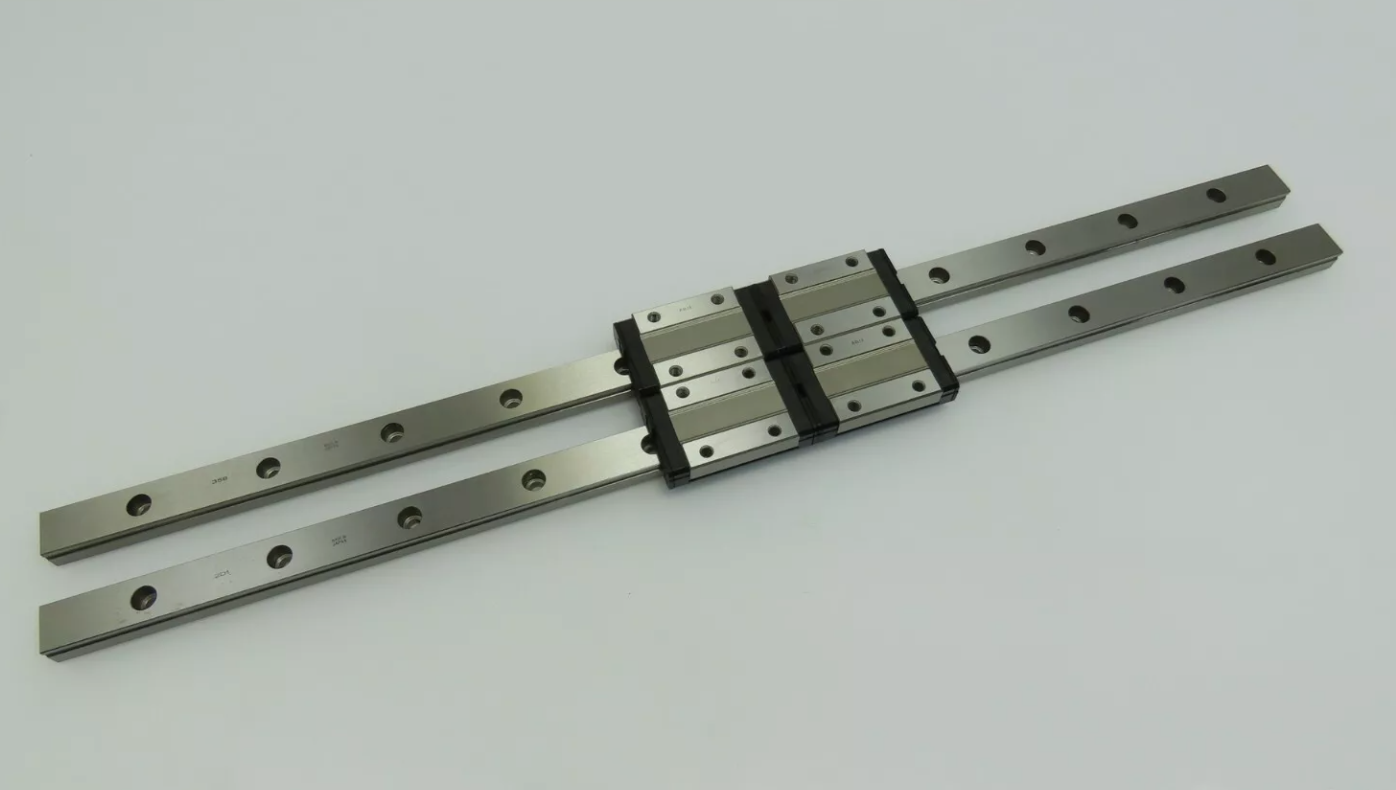 THK SRS7S SRS7S1UU SRS7S1SS Roller Type Linear Guide