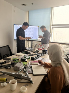 زار العملاء الأتراك مصنع جينغبينغ وقاموا بوضع طلبيات بنجاح