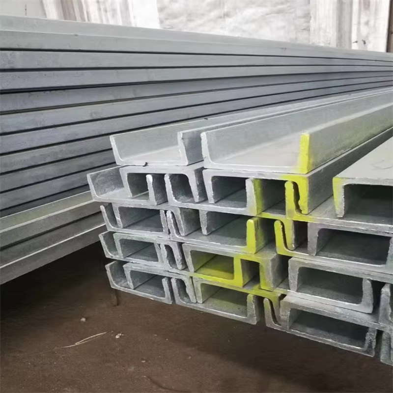 W kirişləri körpülərin tikintisində necə istifadə olunur?