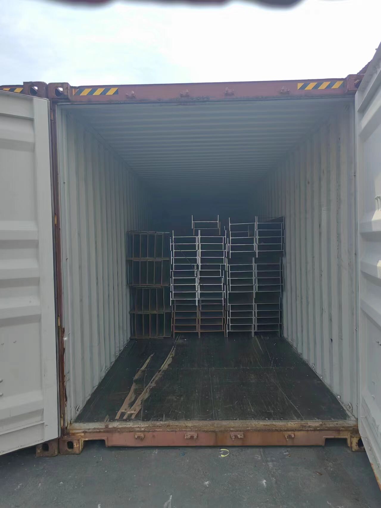 産業用途におけるWビームの比類ない強度と多用途性