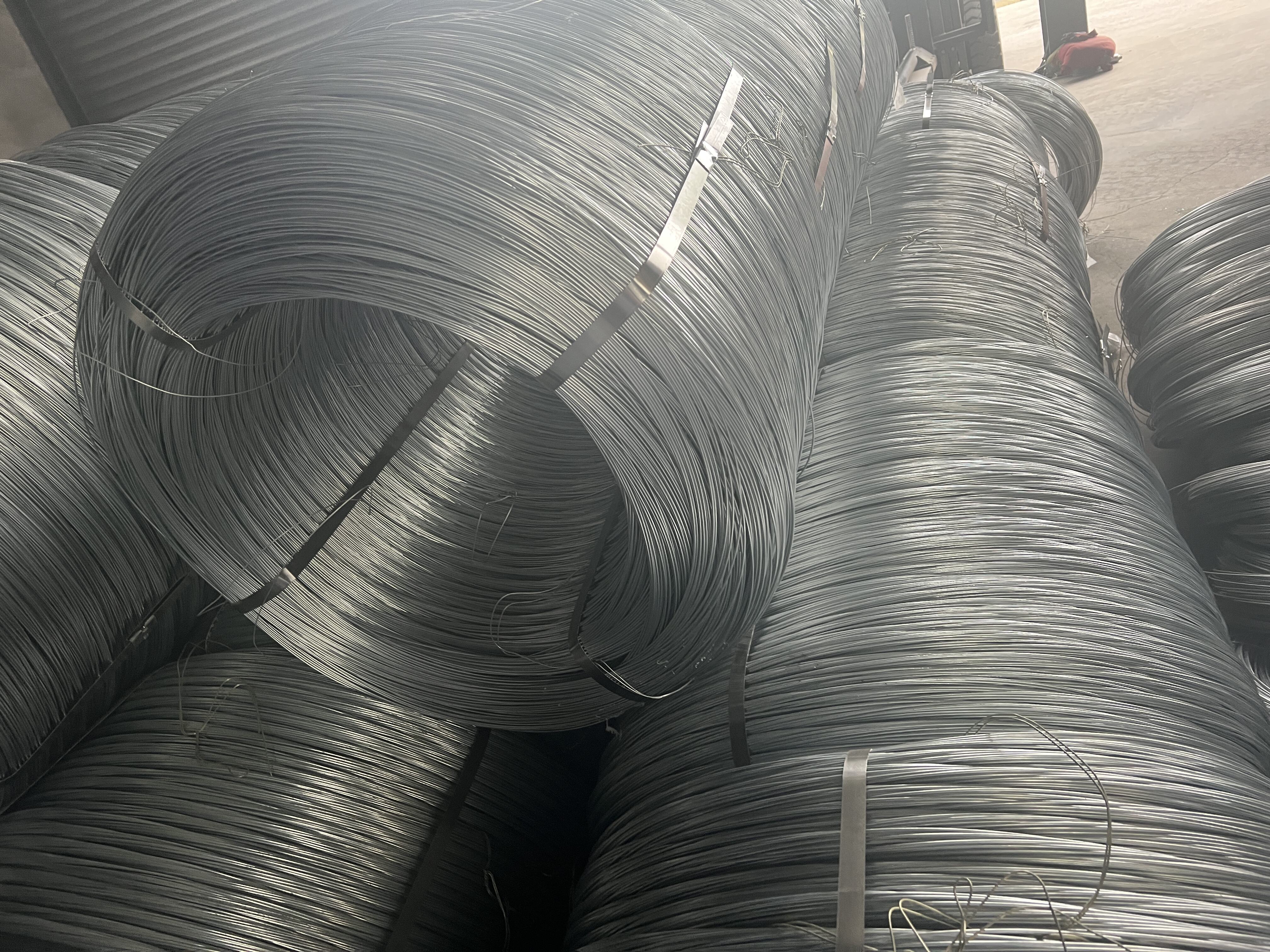 耐腐食性ワイヤーロッド：耐久性のための究極のソリューション