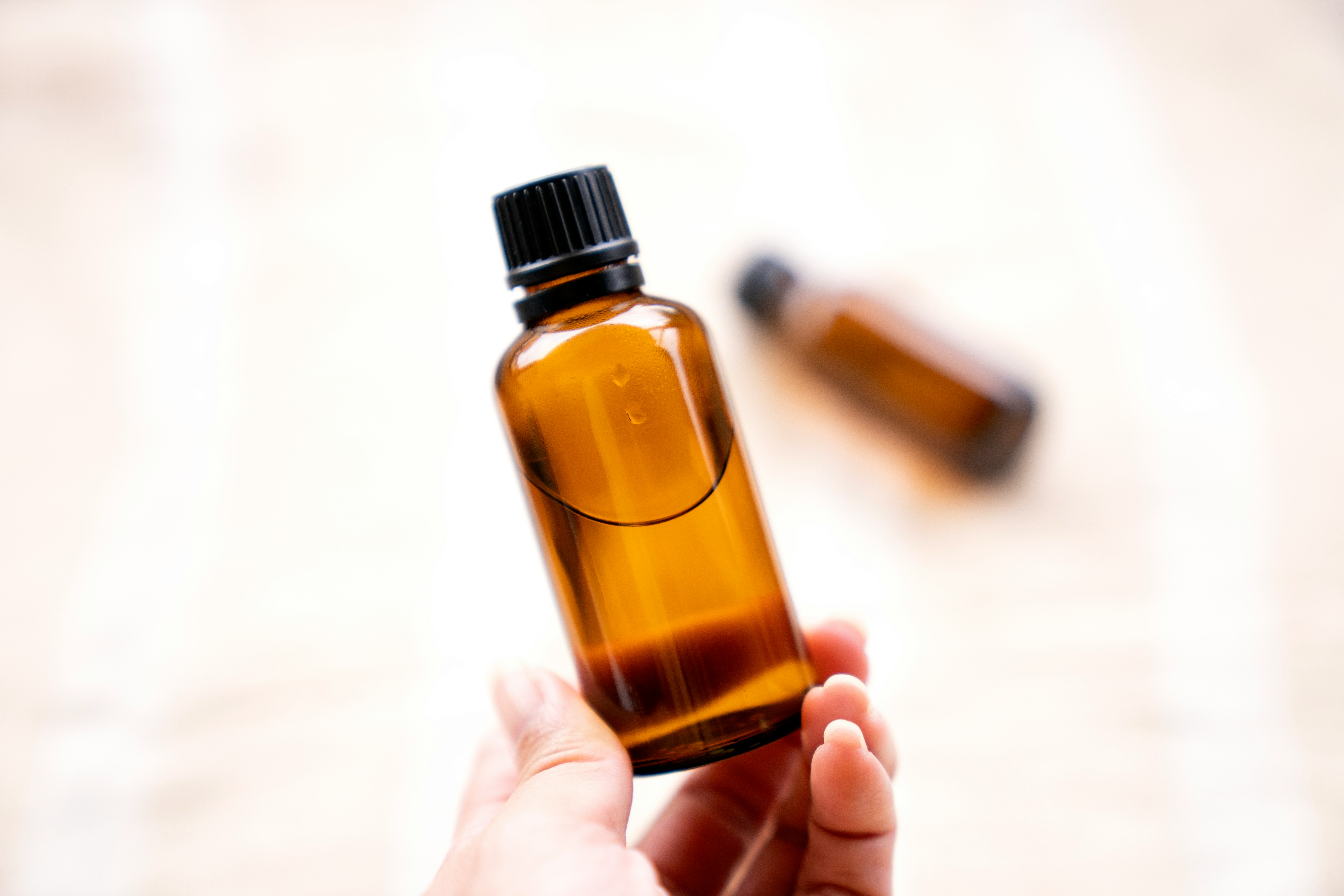 How to Choose the Right Fragrance Oil for Your Home