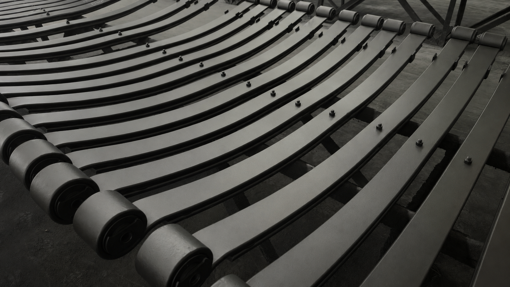 Huayu Leaf Spring Latest Shipment: FIAT Commercial Vehicle Leaf Springs Dispatched