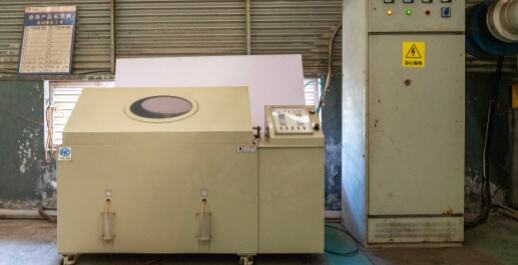 Huayu Leaf Spring | Salt Spray Testing: Simulating Harsh Conditions to Verify Corrosion Resistance of Leaf Spring