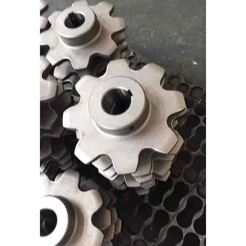 Sprocket for conveyor chain