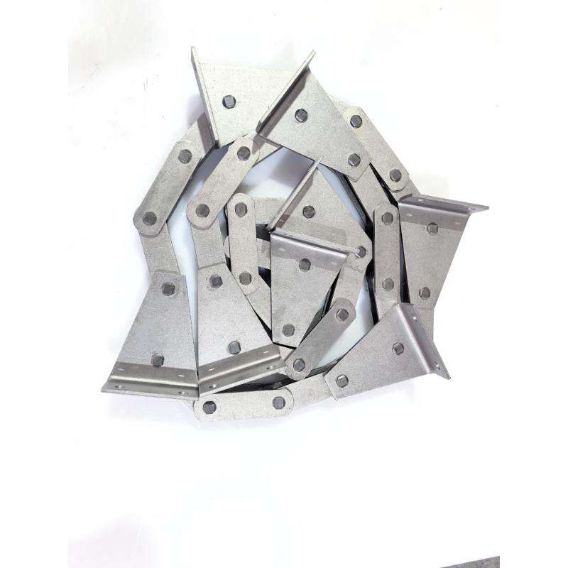 P101.6 E4P CONVEYOR CHAIN WITH ATTACHMENT