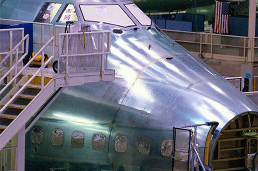 ألواح الألومنيوم 7A04 مقابل 7A09: عملاقي القوة العالية للدفاع والهندسة الثقيلة