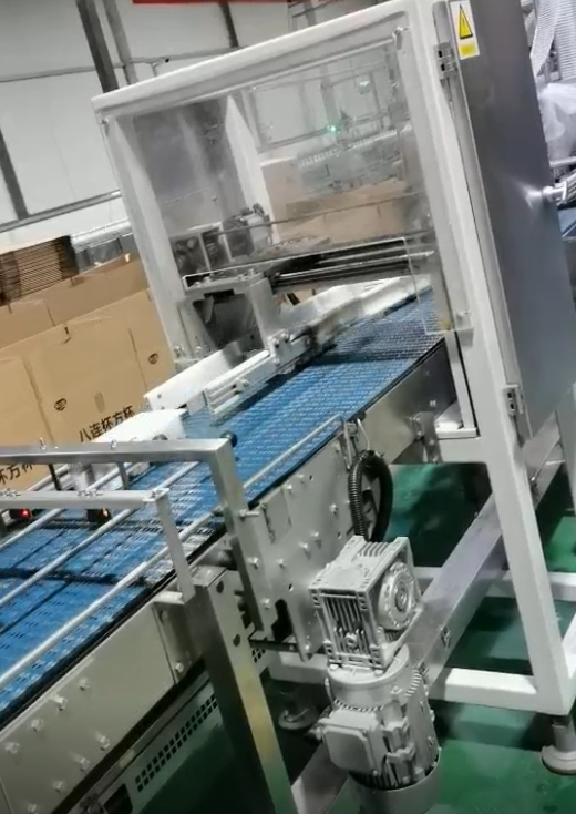 Full Automatic Separated Lane Conveyor, Multi Lane Gantry Bottle Can Separator Plate Divider Line Bottle Diverter Bottle Separator Conveyor Dari 1 ke 2-6 Lajur