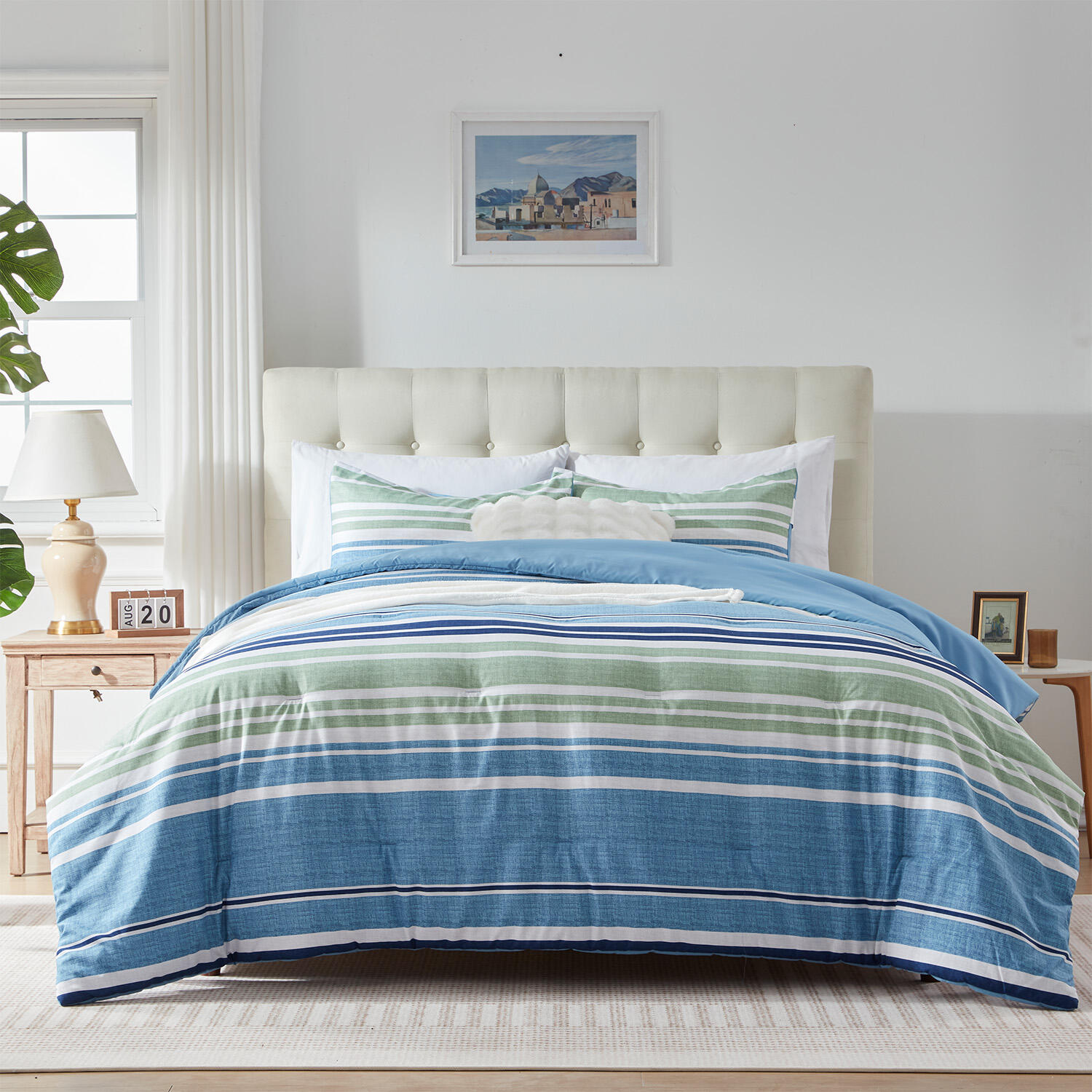 Digital Print Soft Blue Striped 100% Polyester Comforter Sets