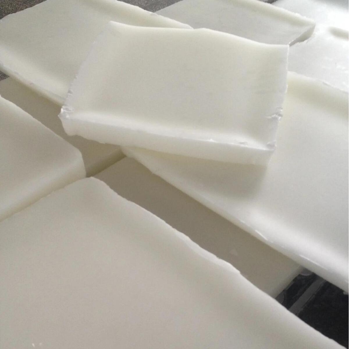 Saan Makakakuha ng Mataas na Kalidad na Microcrystalline Wax para sa Iyong Negosyo