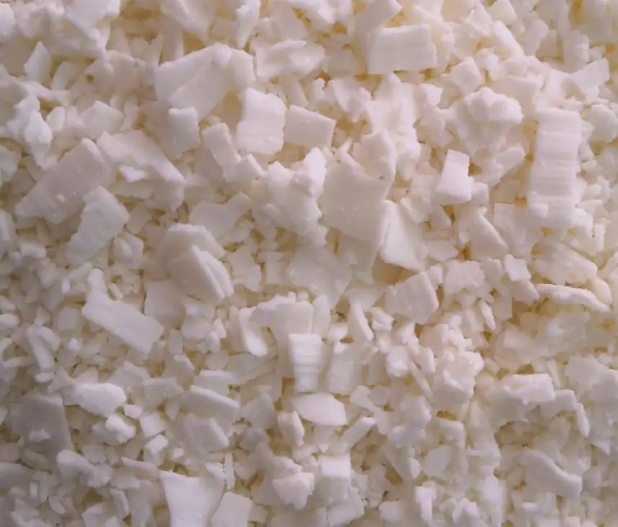 How to Resolve Common Issues with Palm Wax in Candle Making