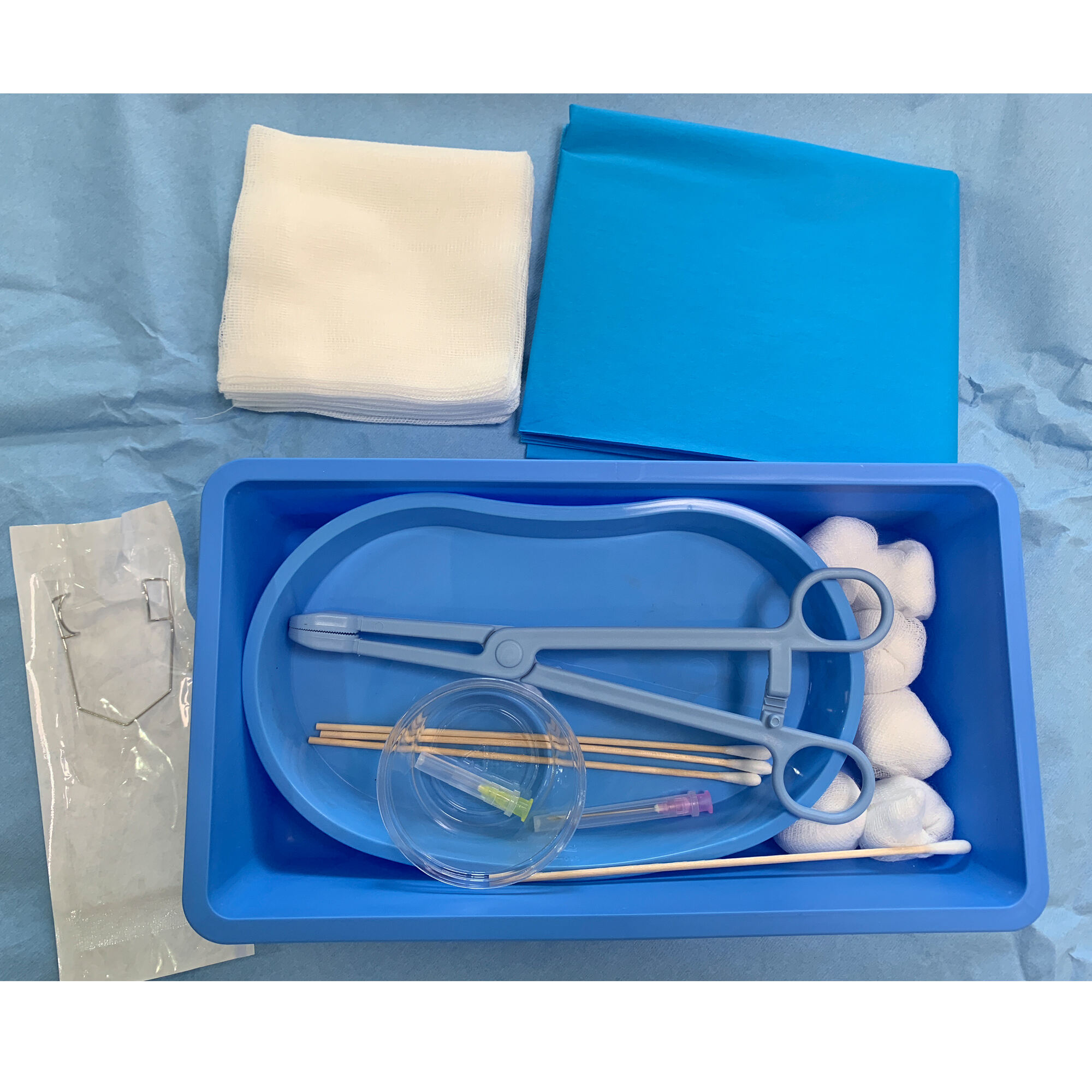 Ophthalmic surgery kit