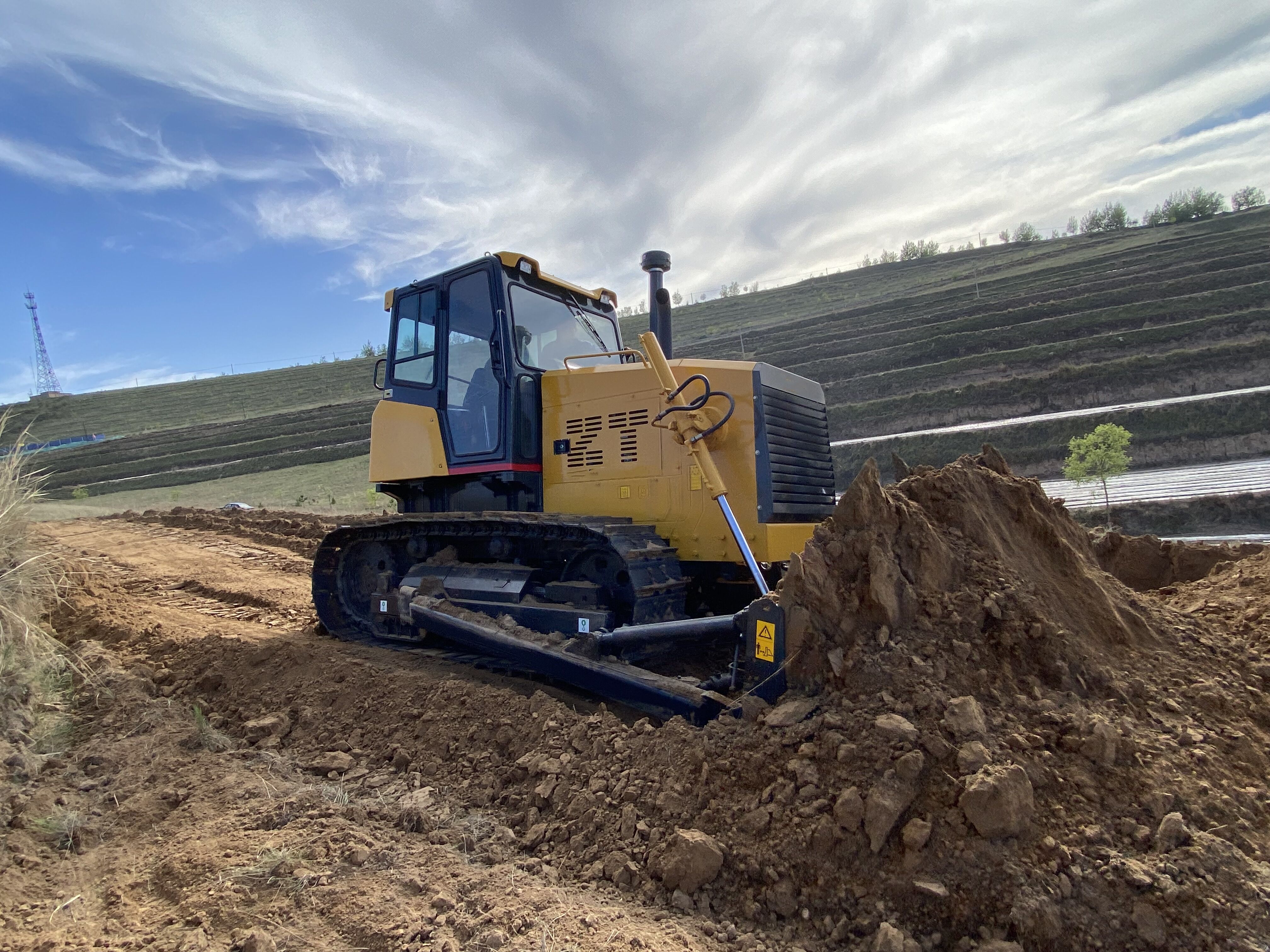 125 hp Small Bulldozer factory