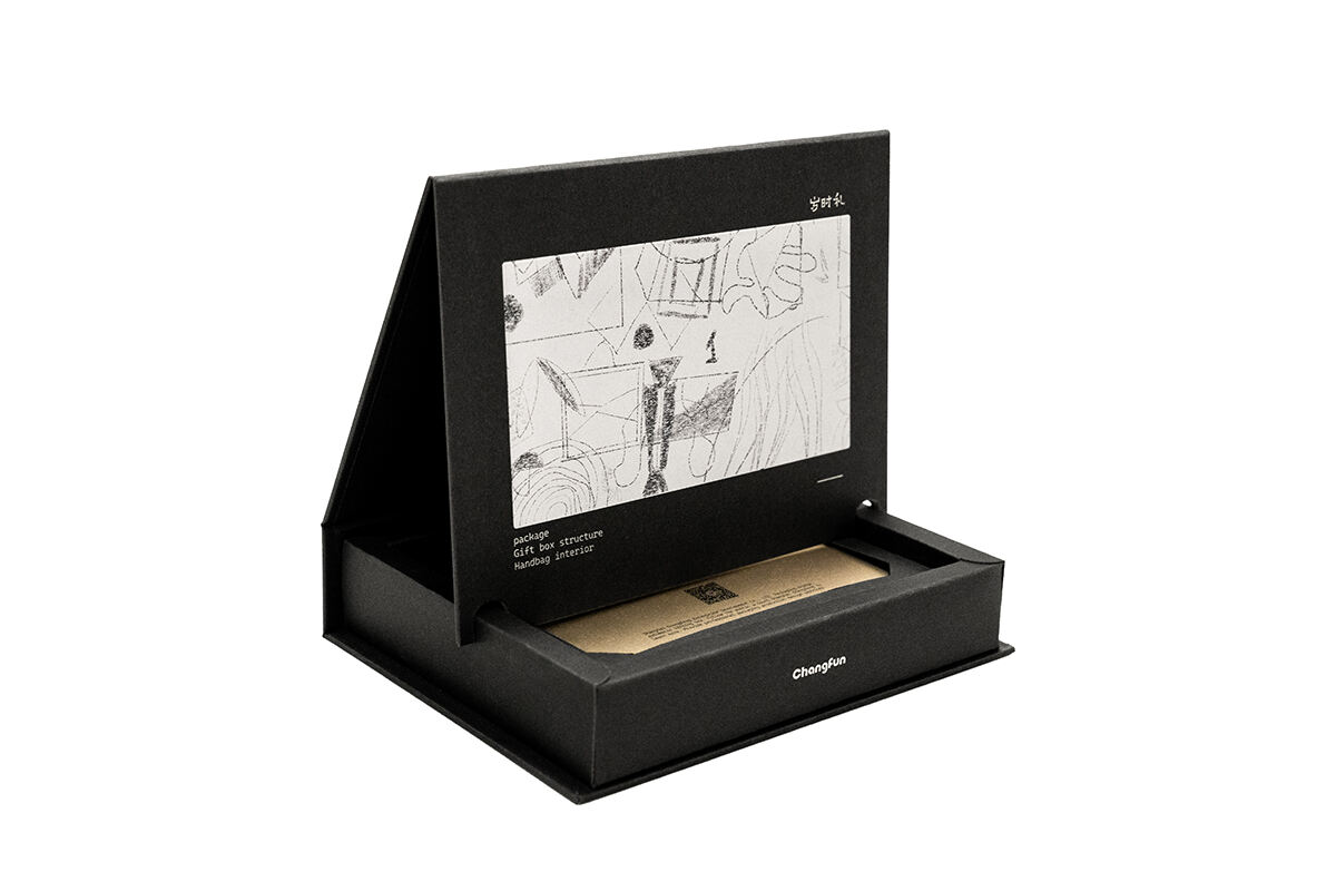 How Do Flower Boxes Enhance the Luxury Feel of Cosmetic Packaging?