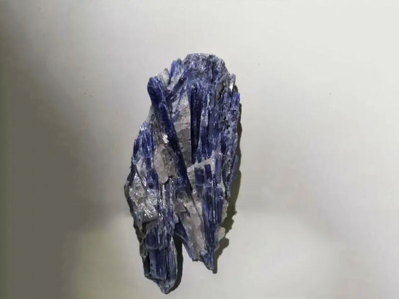 Warum Kyanit Natural die beste Wahl für Großkäufer ist