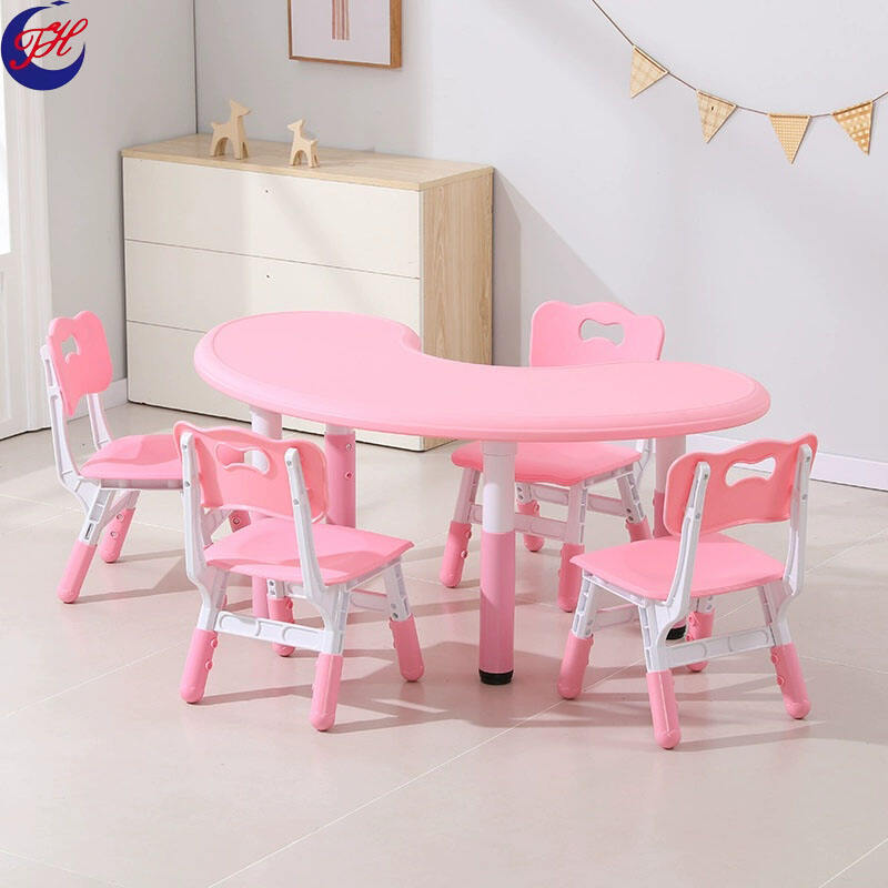 Conjunto de elevación de mesa y silla para niños