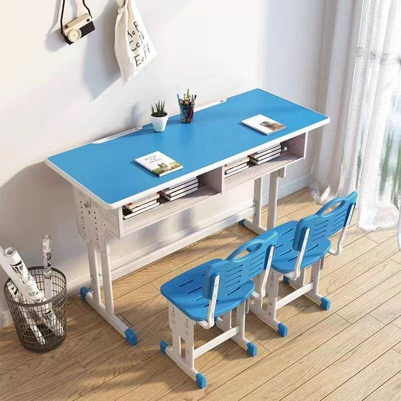 Escritorio doble y silla para estudiantes