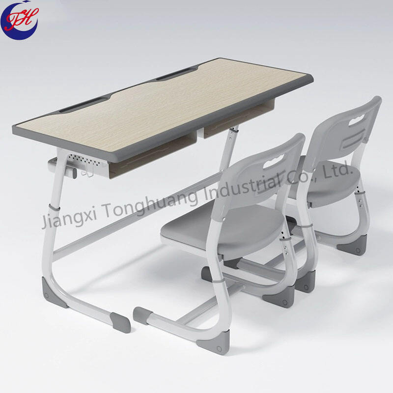 Bureau double et chaise pour étudiant